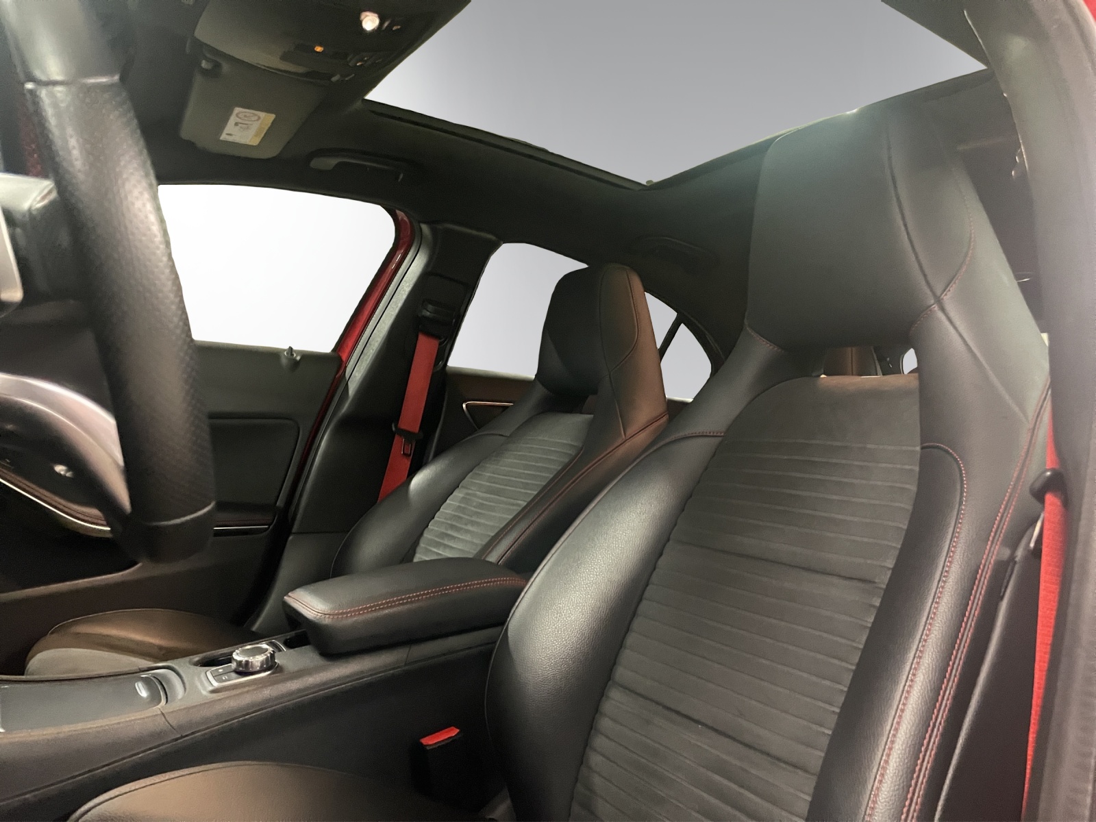 Image MERCEDES-BENZ A-250 A 250 Sport 4Matic