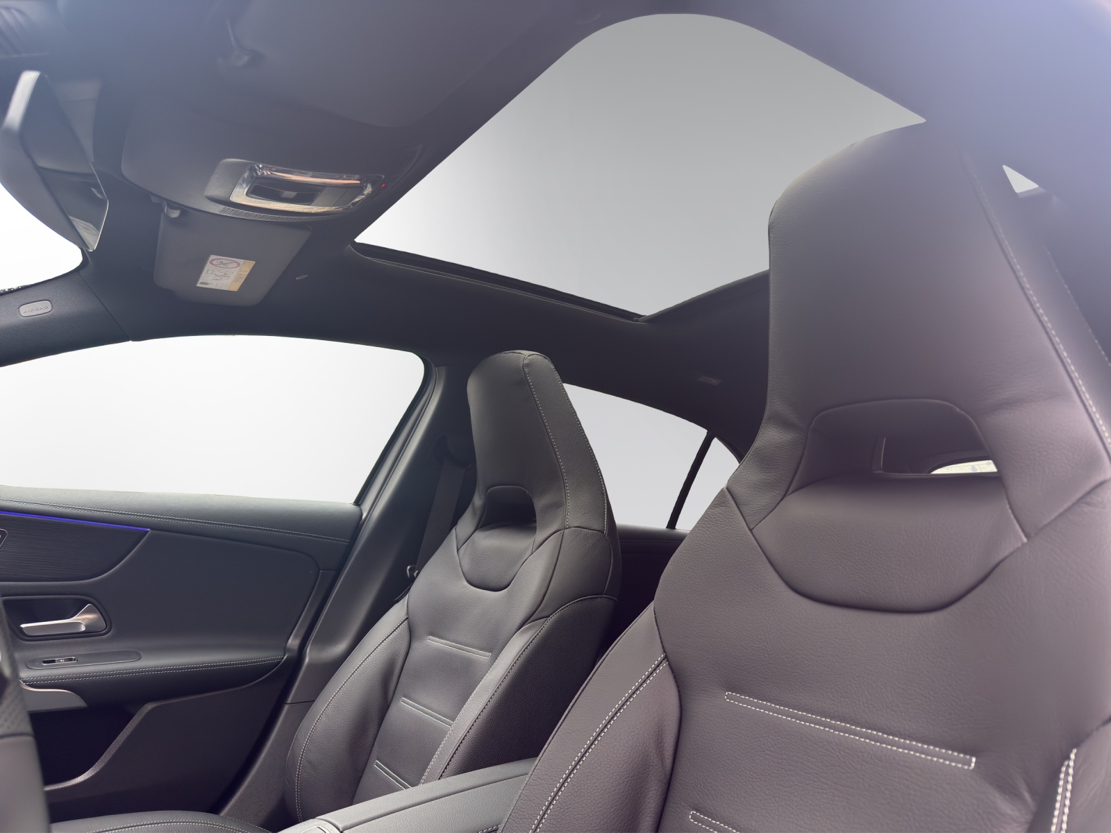 Image MERCEDES-BENZ A-250 A 250 e EQ Star 8G-DCT