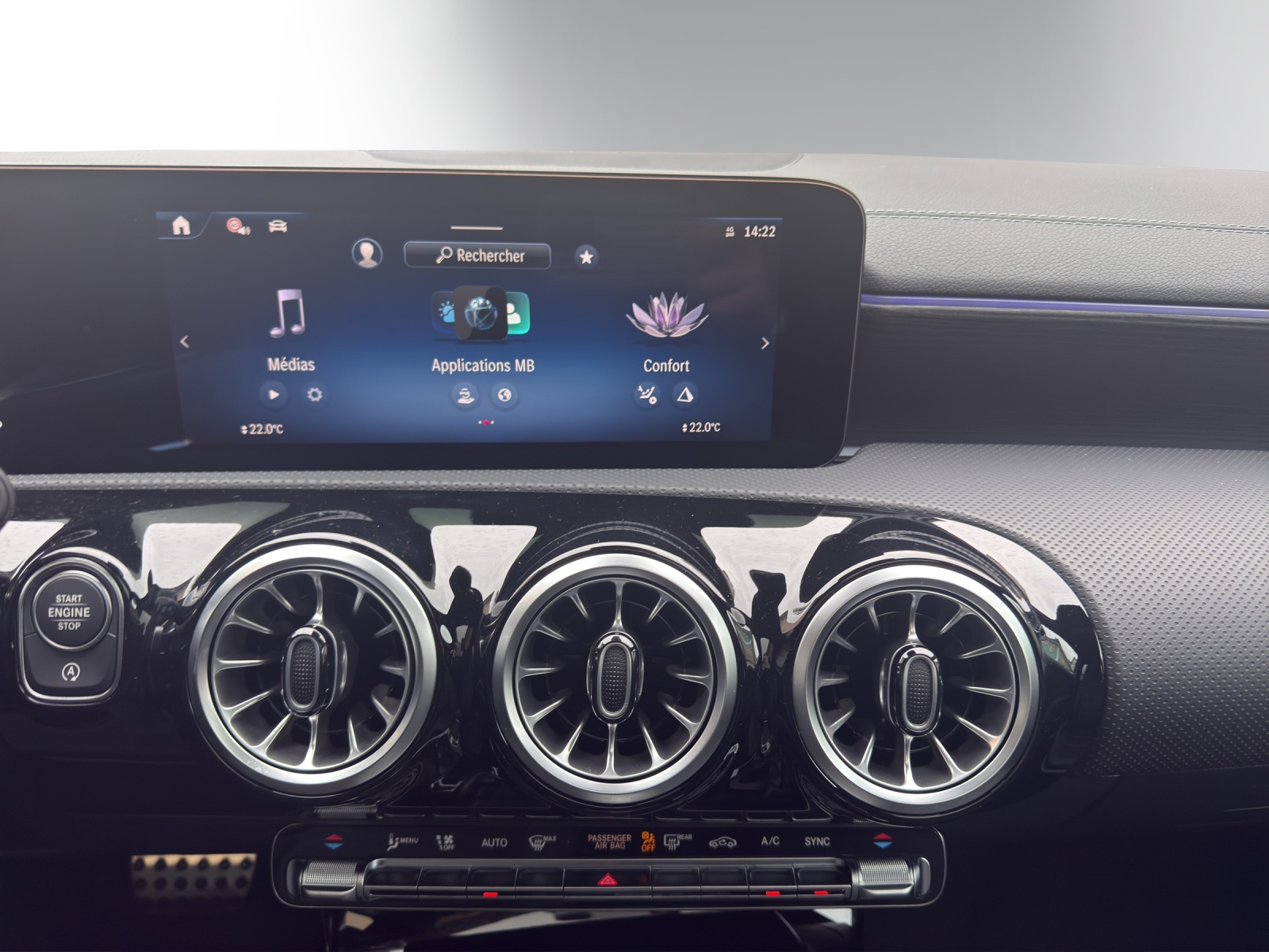 Image MERCEDES-BENZ A-250 A 250 e EQ Star 8G-DCT