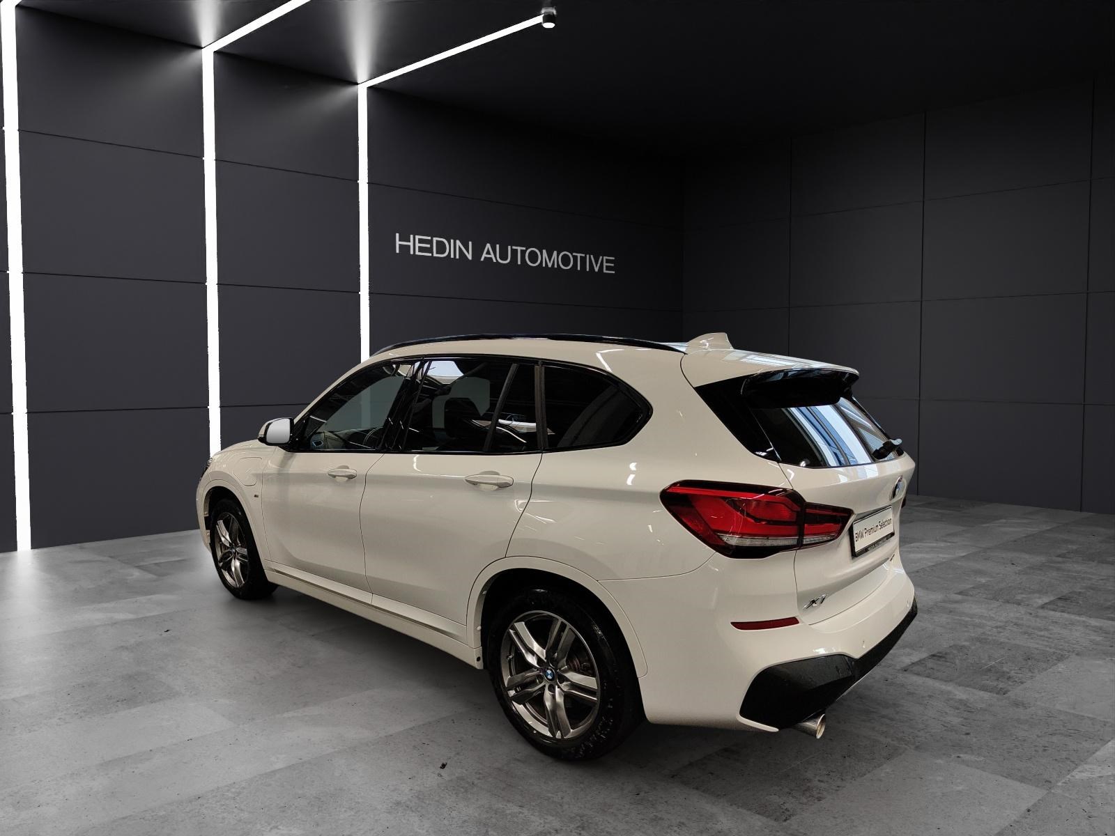 BMW X1 25e xDrive-showroom-element-2