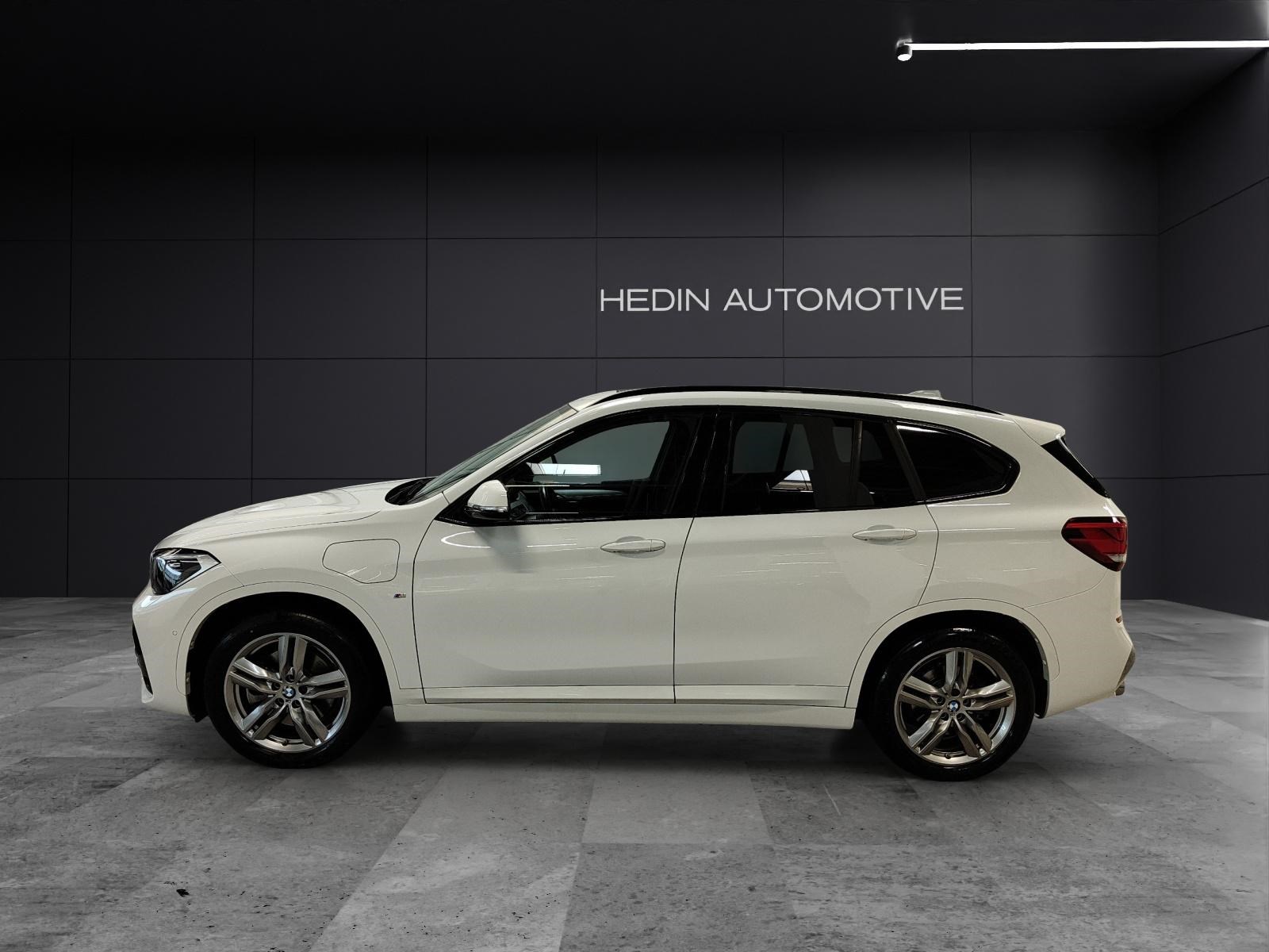 BMW X1 25e xDrive-showroom-element-3