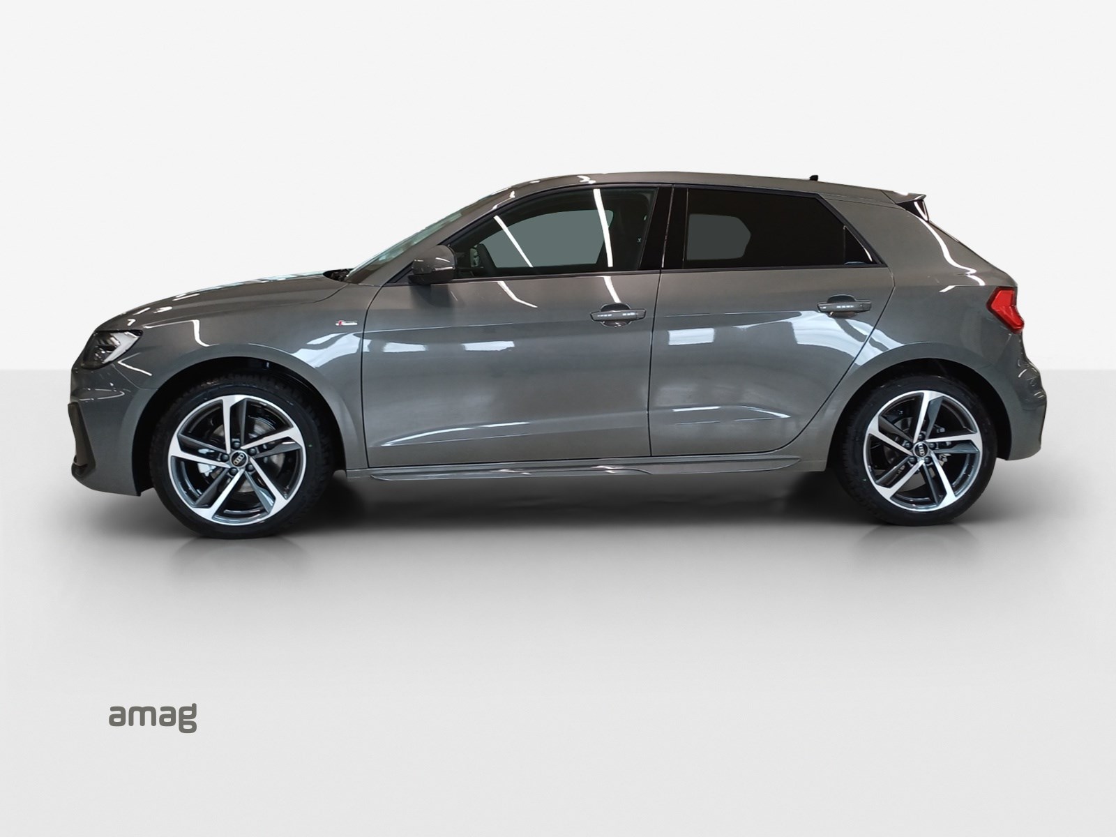 AUDI A1 Sportback 30 TFSI S Line Attraction-showroom-element-1