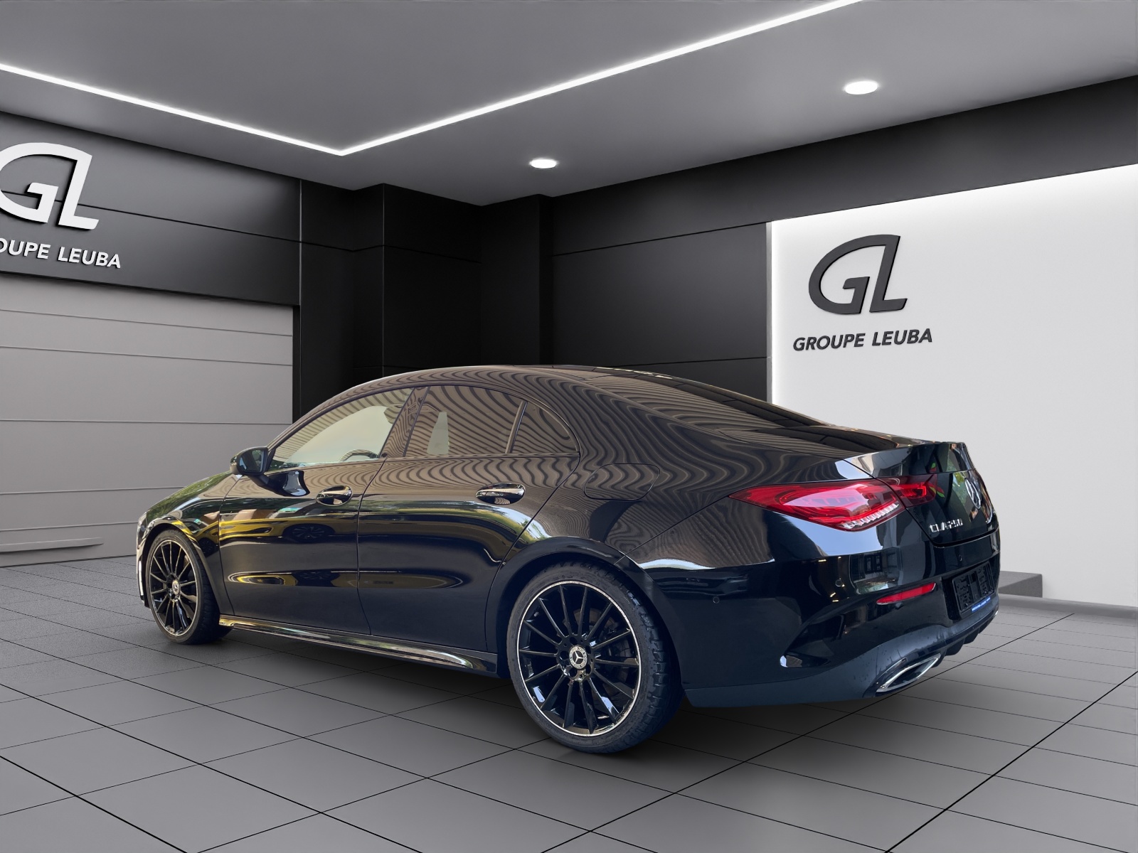 MERCEDES-BENZ CLA 250 4Matic Swiss Star 7G-DCT-showroom-element-3