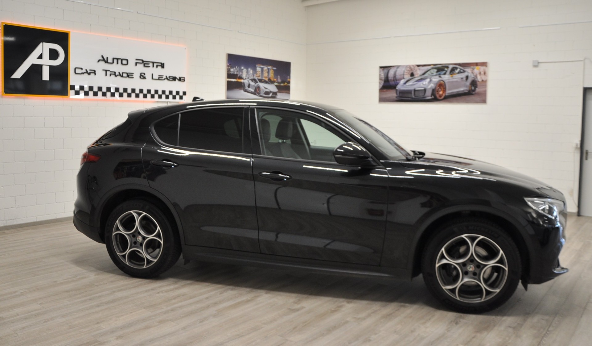 ALFA ROMEO Stelvio 2.0 Sprint Q4 Q4 Automatic-showroom-element-3
