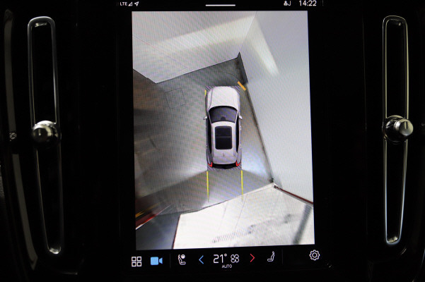 Image VOLVO XC40 XC40 P8 AWD Elec R-Design