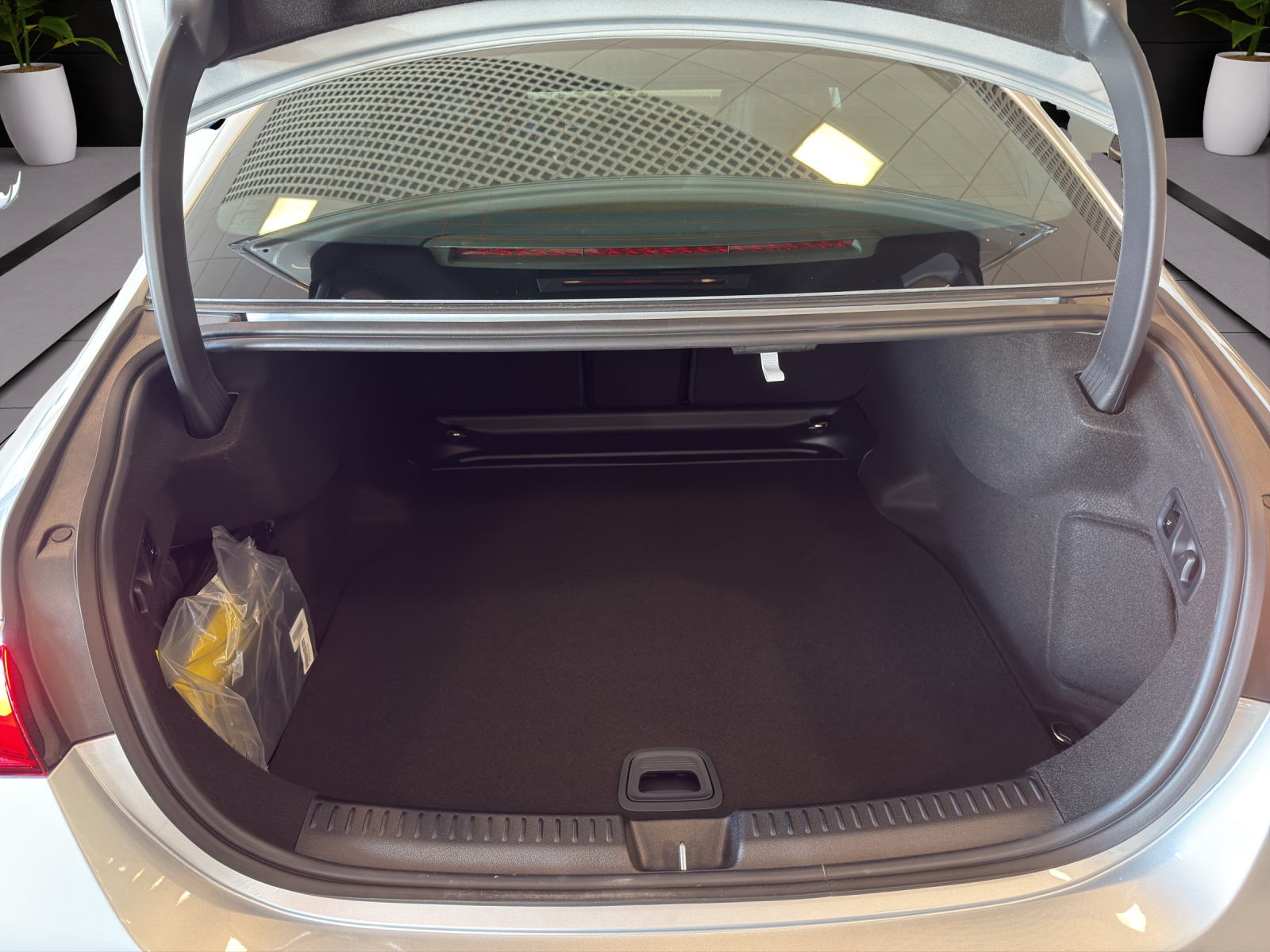 Image MERCEDES-BENZ E-220 E 220 d 4Matic 9G-Tronic