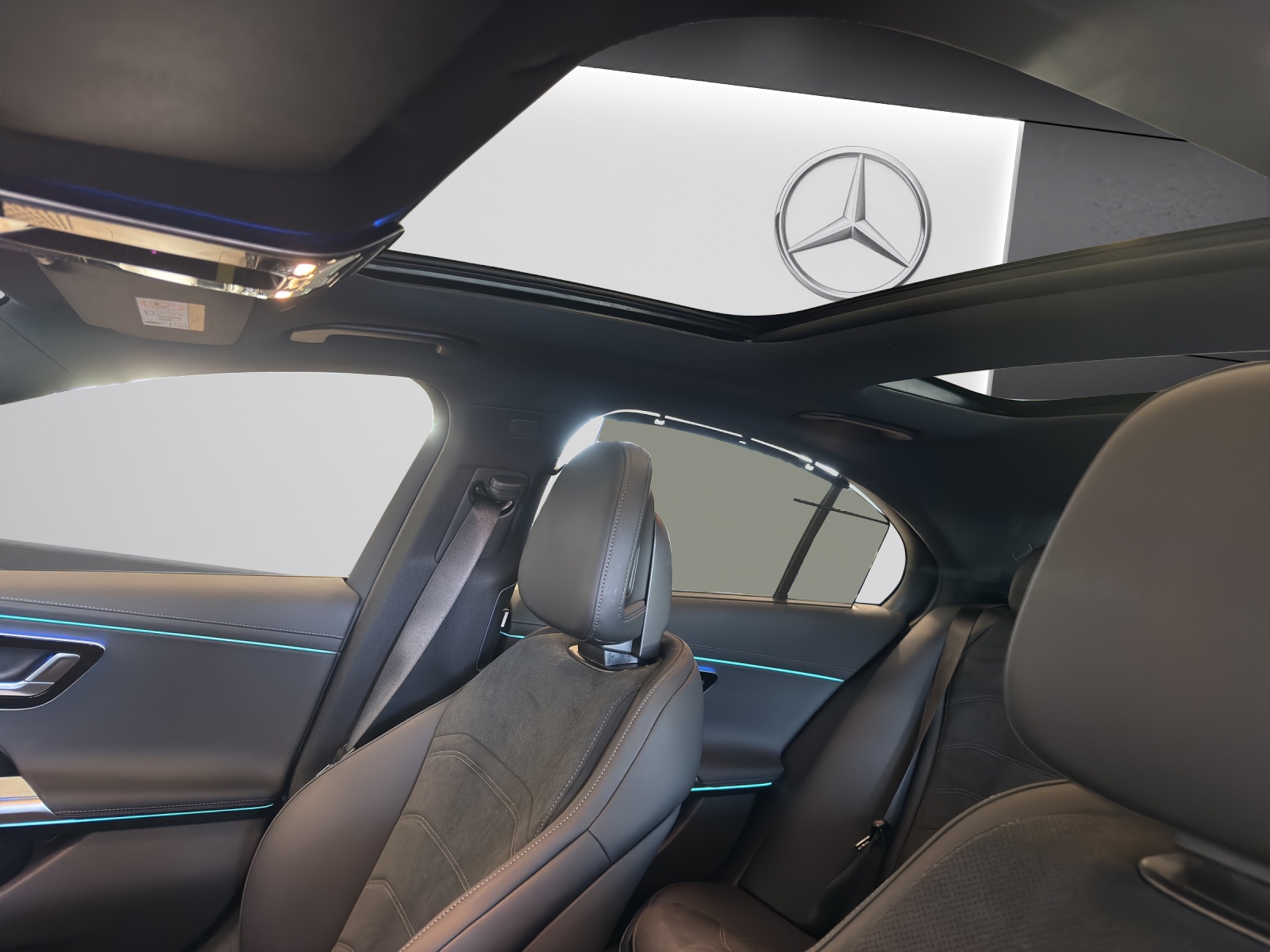 Image MERCEDES-BENZ E-220 E 220 d 4Matic 9G-Tronic