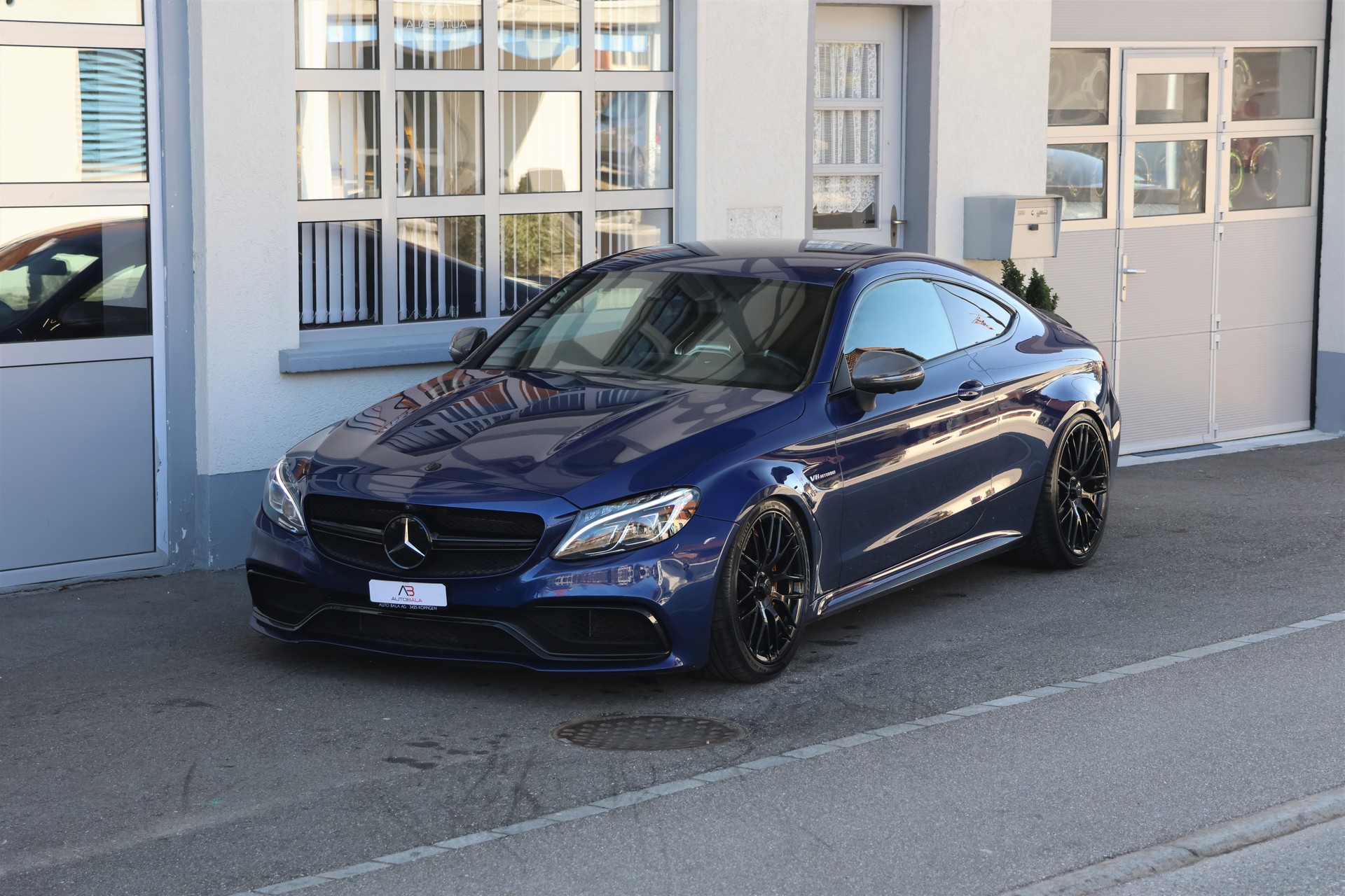 MERCEDES-BENZ C 63 S AMG Speedshift Performance
