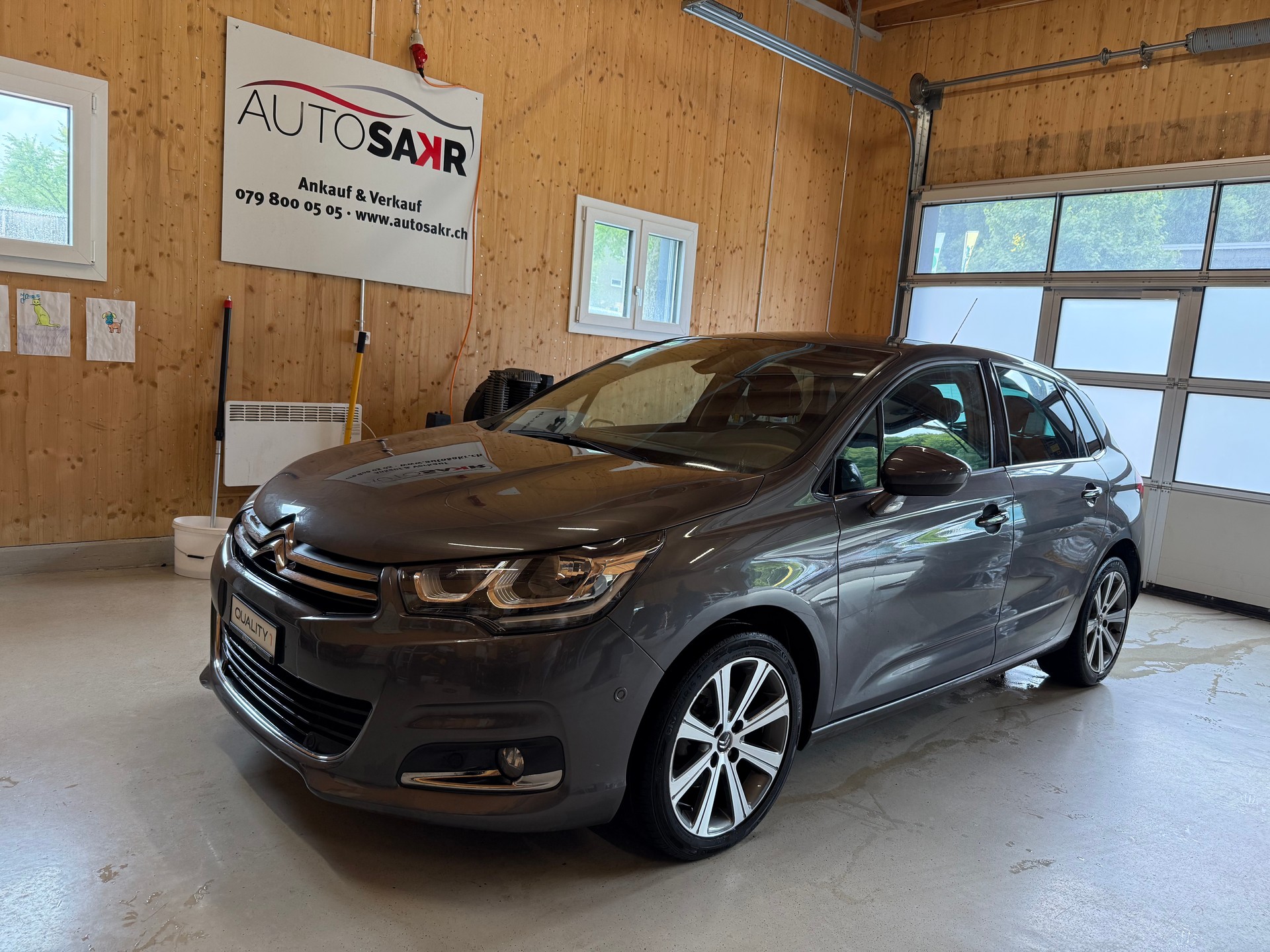 CITROEN C4 1.2 Pure Tech Shine Automatic
