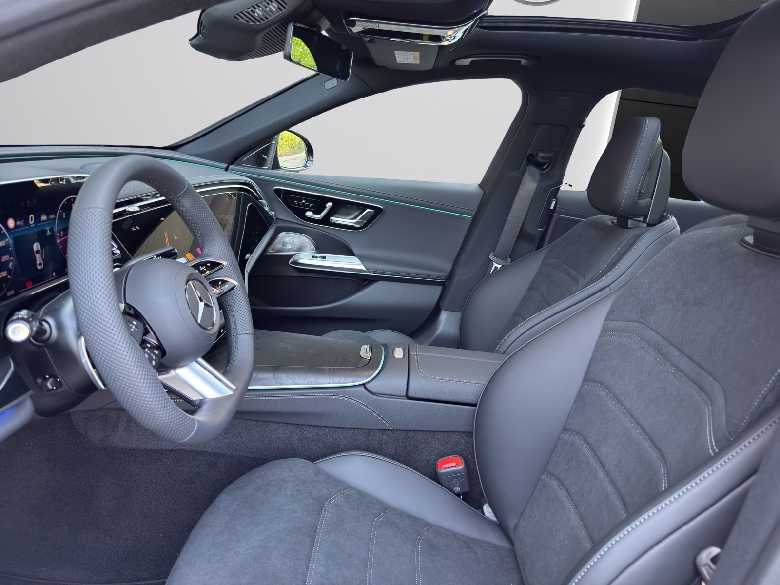 Image MERCEDES-BENZ E-220 E 220 d 4Matic 9G-Tronic