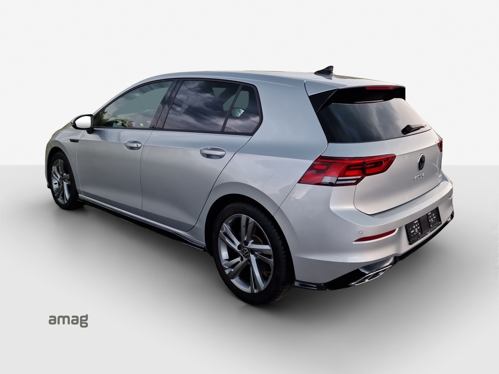 VW Golf 1.5 eTSI mHEV ACT R-Line DSG-showroom-element-2