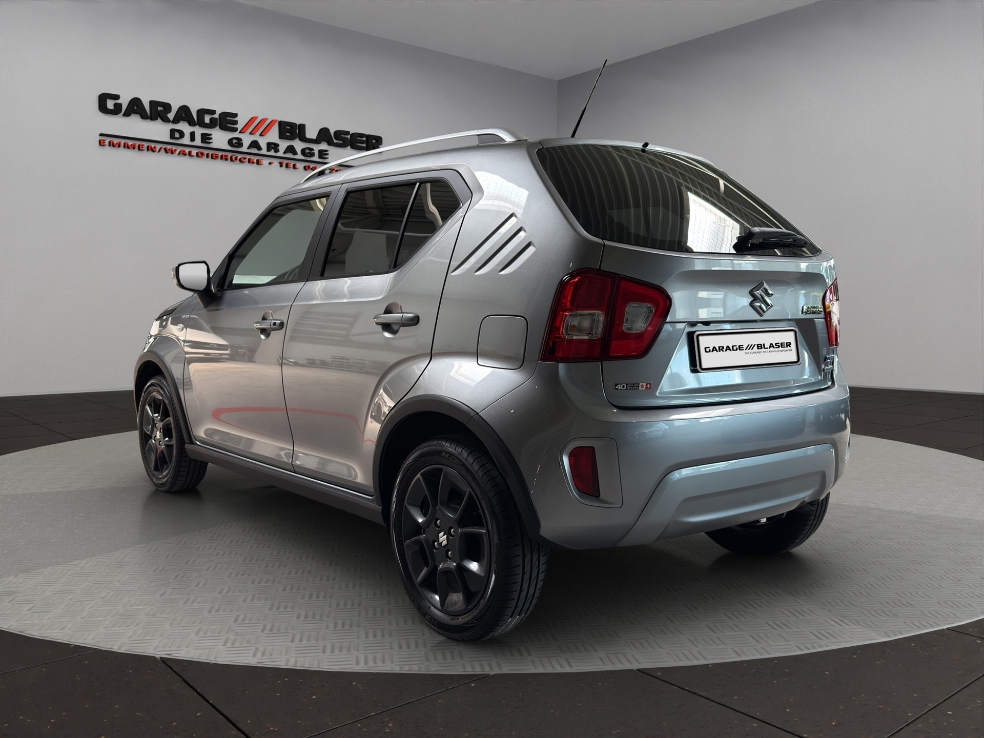 SUZUKI Ignis 1.2i Compact+ Hybrid 4x4-showroom-element-2