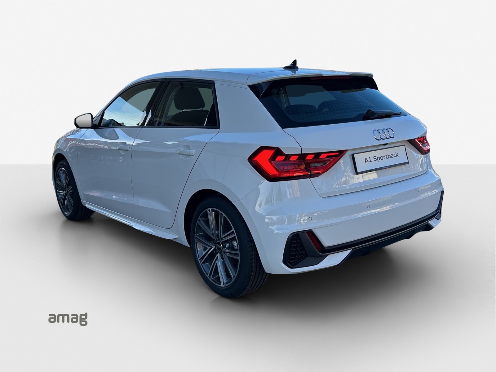 AUDI A1 Sportback 35 TFSI S Line-showroom-element-2