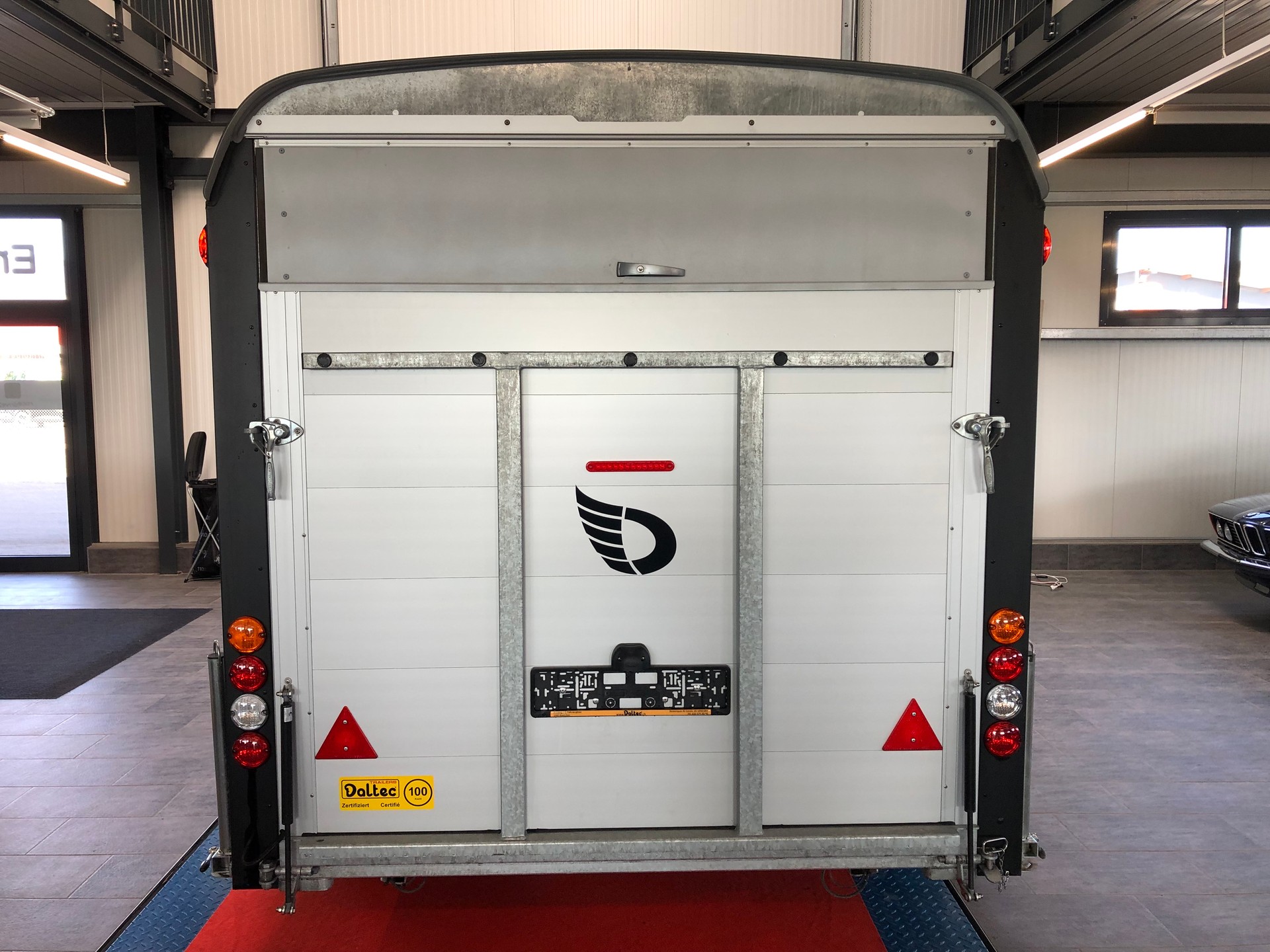 DALTEC CHEVAL LIBERTE AERO C800 Roadster-showroom-element-3
