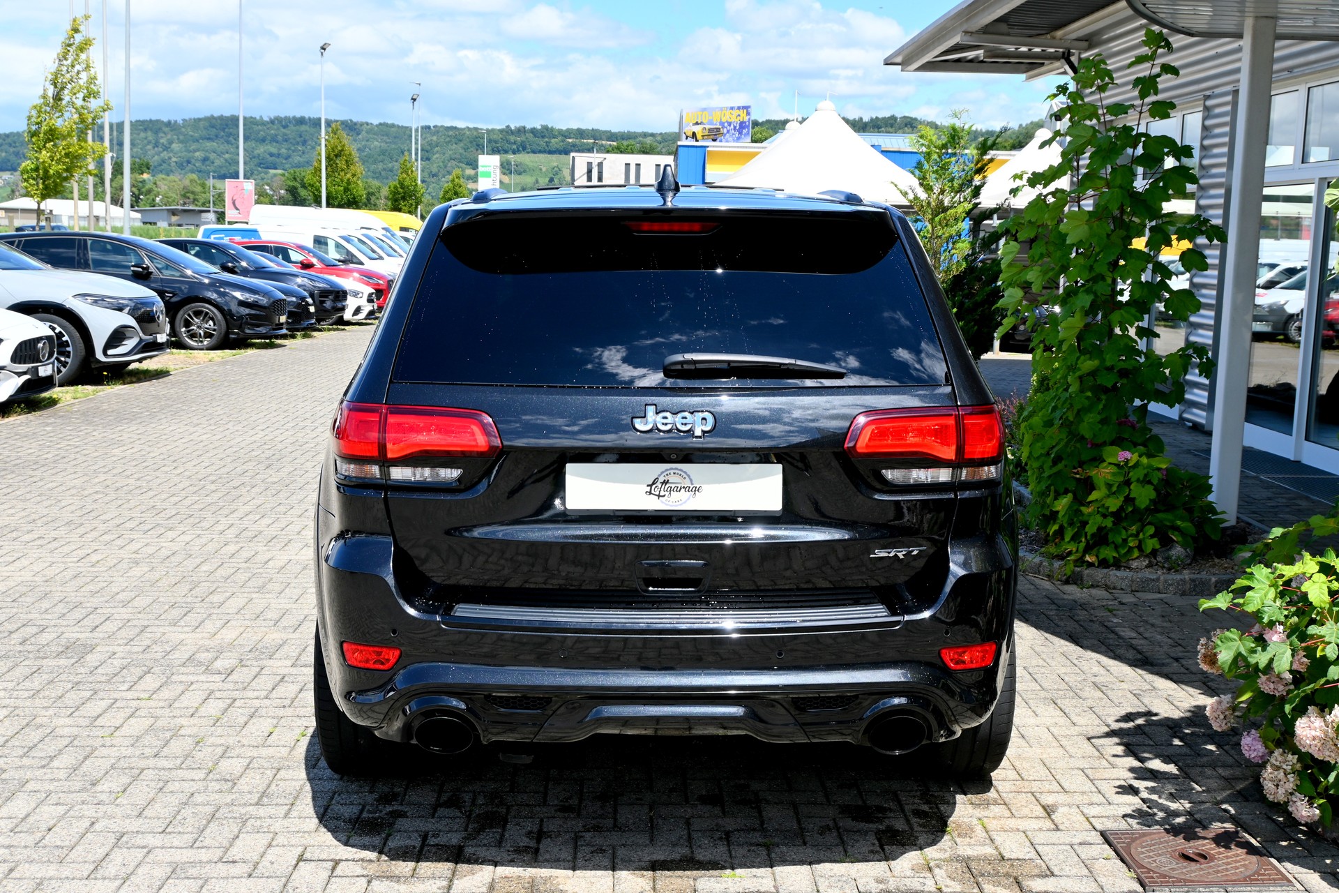 JEEP Grand Cherokee 6.4 V8 HEMI SRT8 Automatic-showroom-element-3