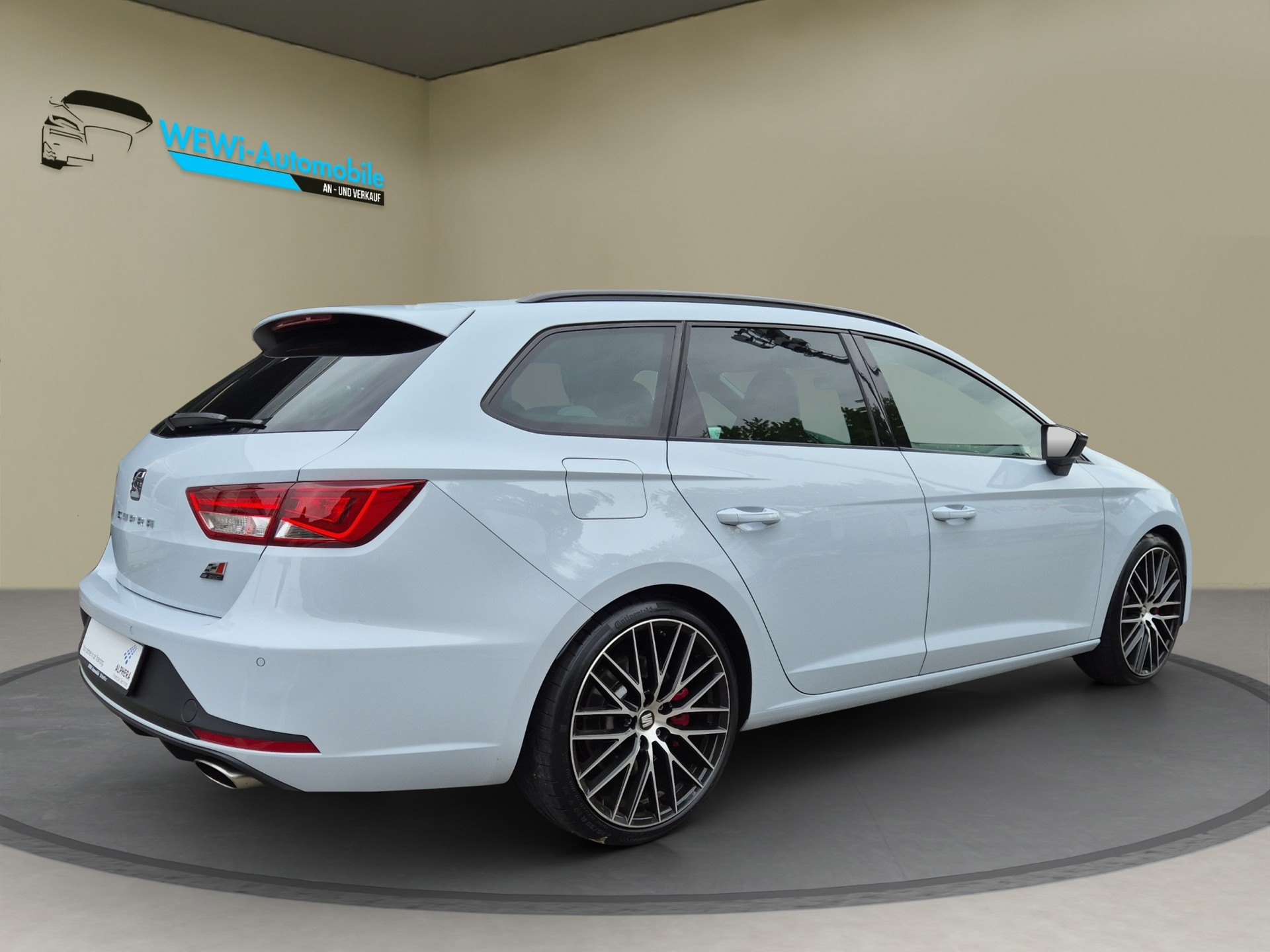 SEAT Leon ST 2.0 TSI Cupra 290-image-6