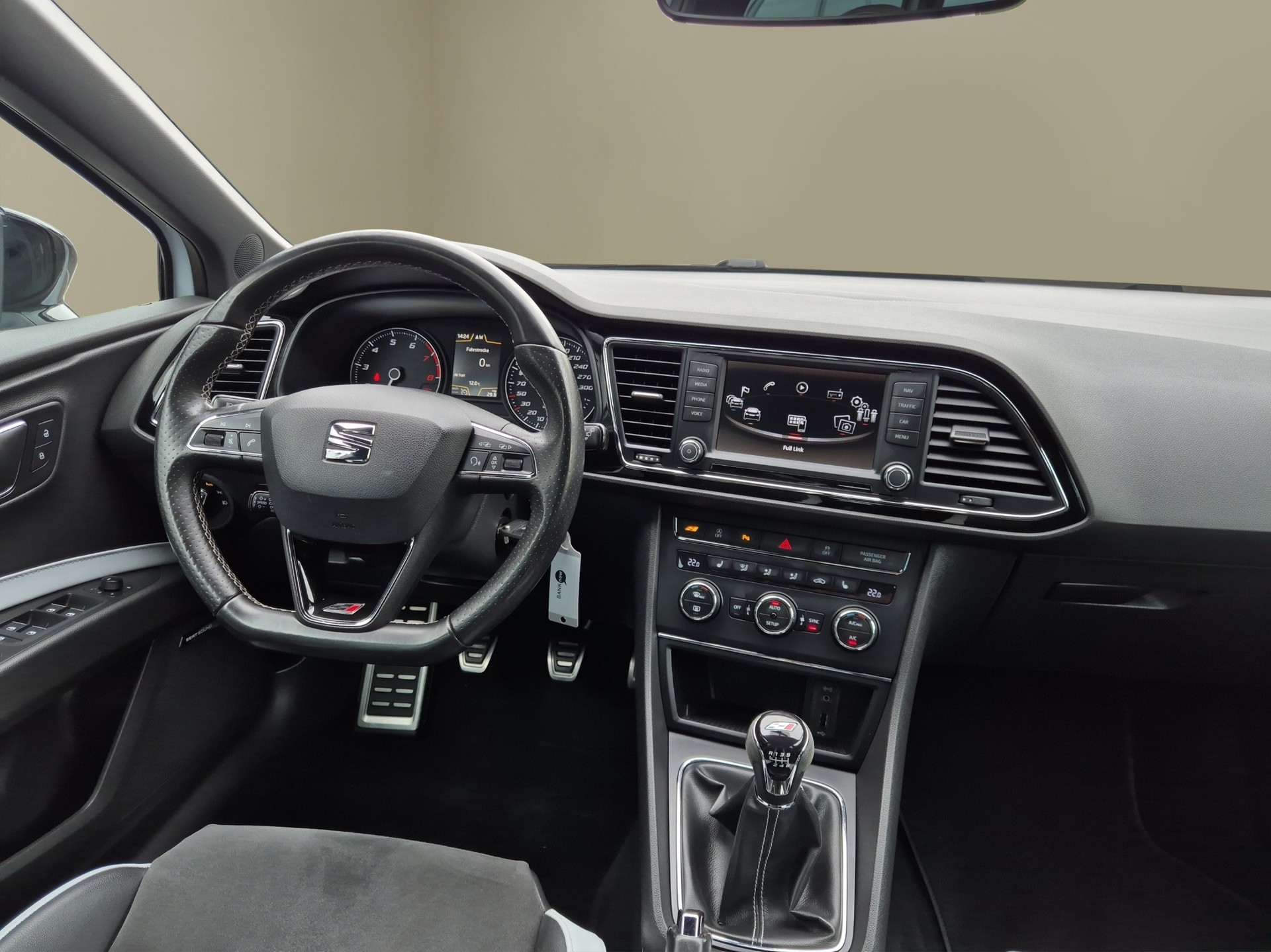 SEAT Leon ST 2.0 TSI Cupra 290-image-21