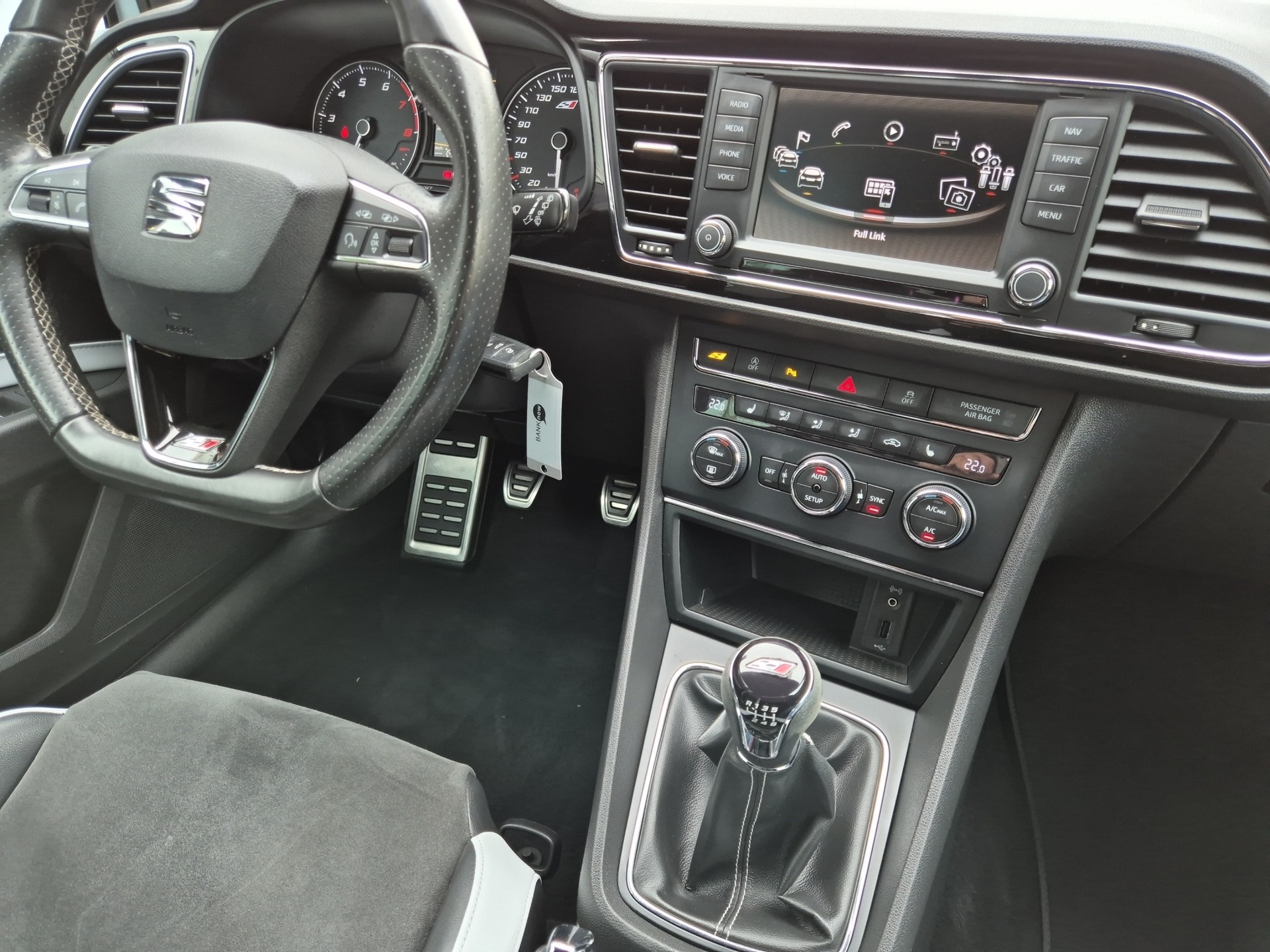 SEAT Leon ST 2.0 TSI Cupra 290-image-22