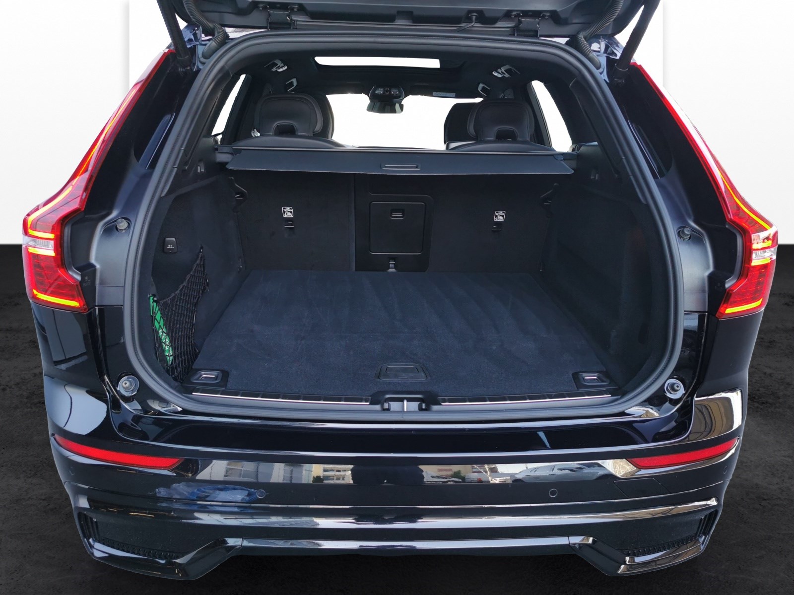 VOLVO XC60 2.0 T6 TE Plus Dark eAWD-image-14
