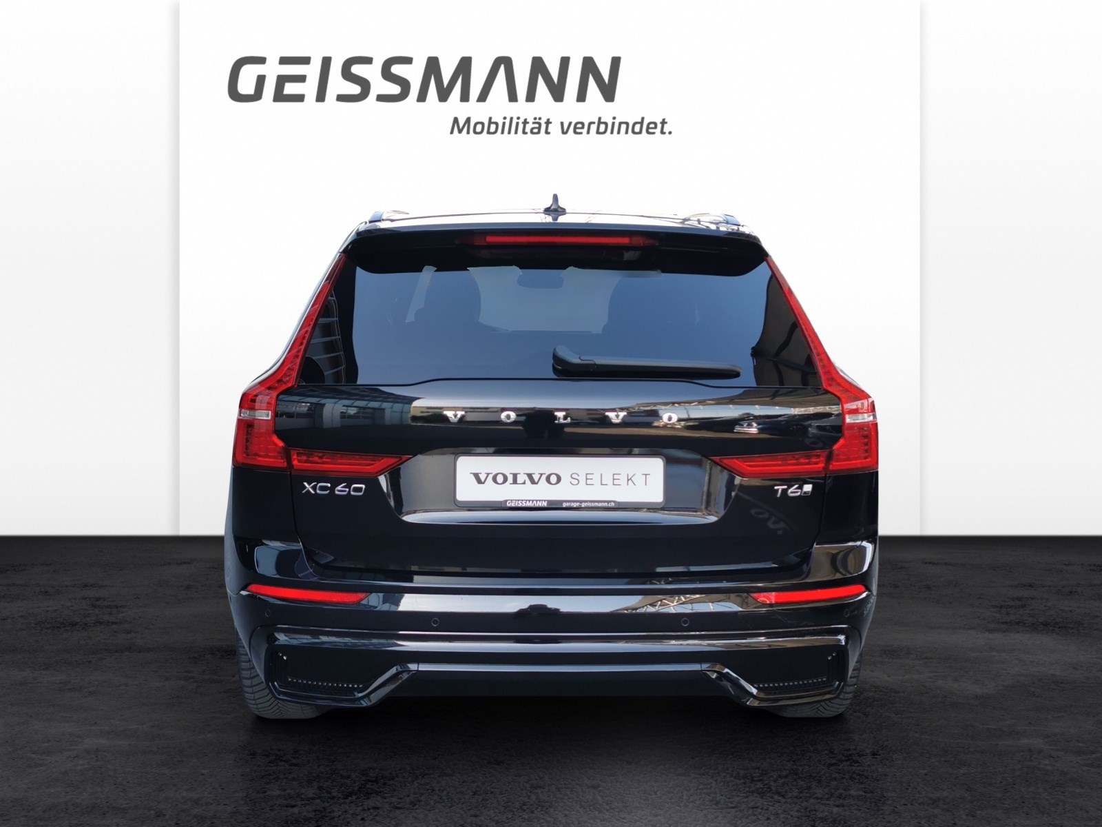 VOLVO XC60 2.0 T6 TE Plus Dark eAWD-image-7