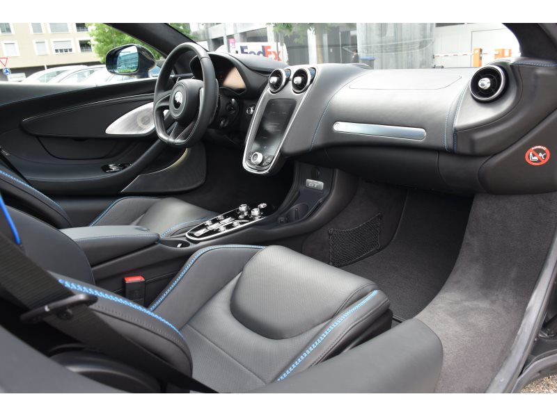 McLAREN GT Luxe-image-18