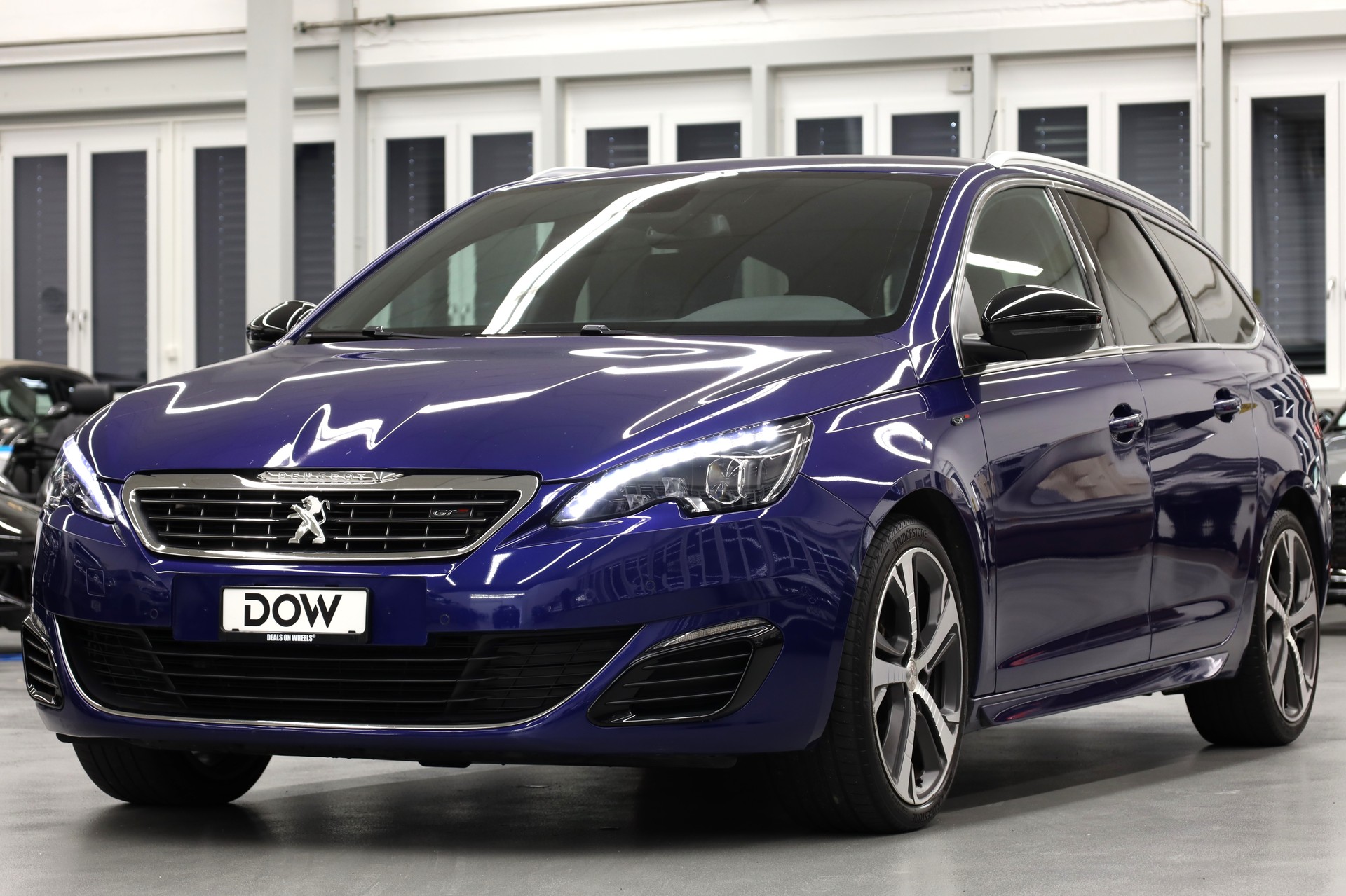 PEUGEOT 308 SW 1.6 THP GT-showroom-element-2