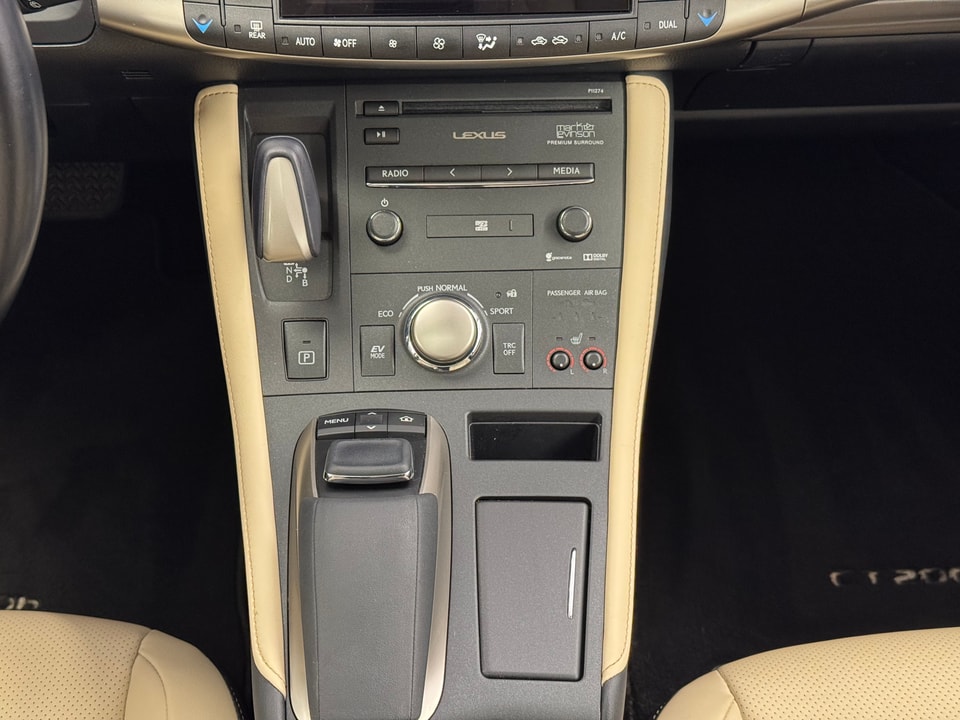 CT 200h Excellence Voll-Hybrid