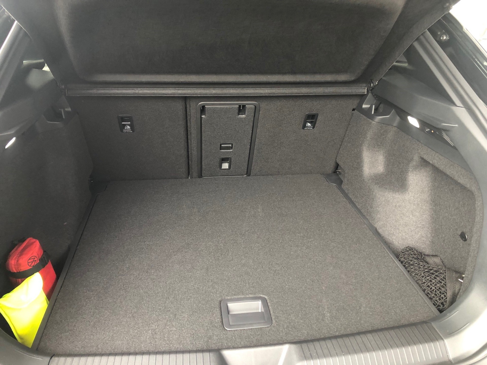 VW ID.4 Pro Performance 77 kWh-image-17