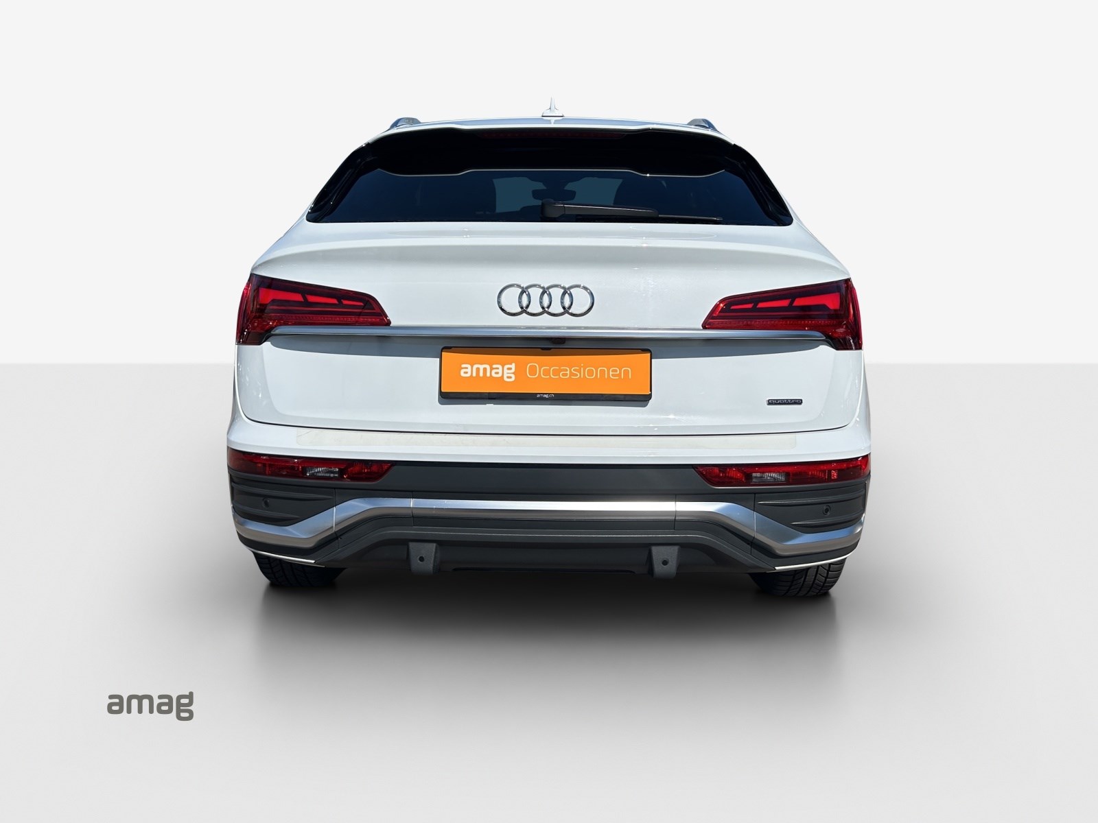 AUDI Q5 Sportback 45 TFSI S line quattro-showroom-element-3