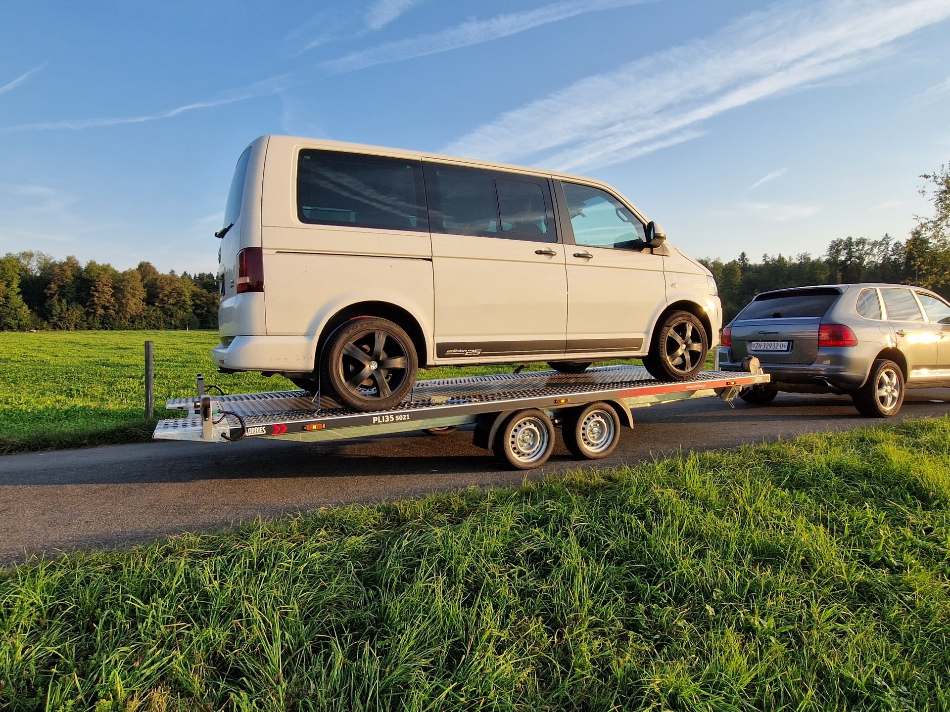 LORRIES PLI35-5021-image-7