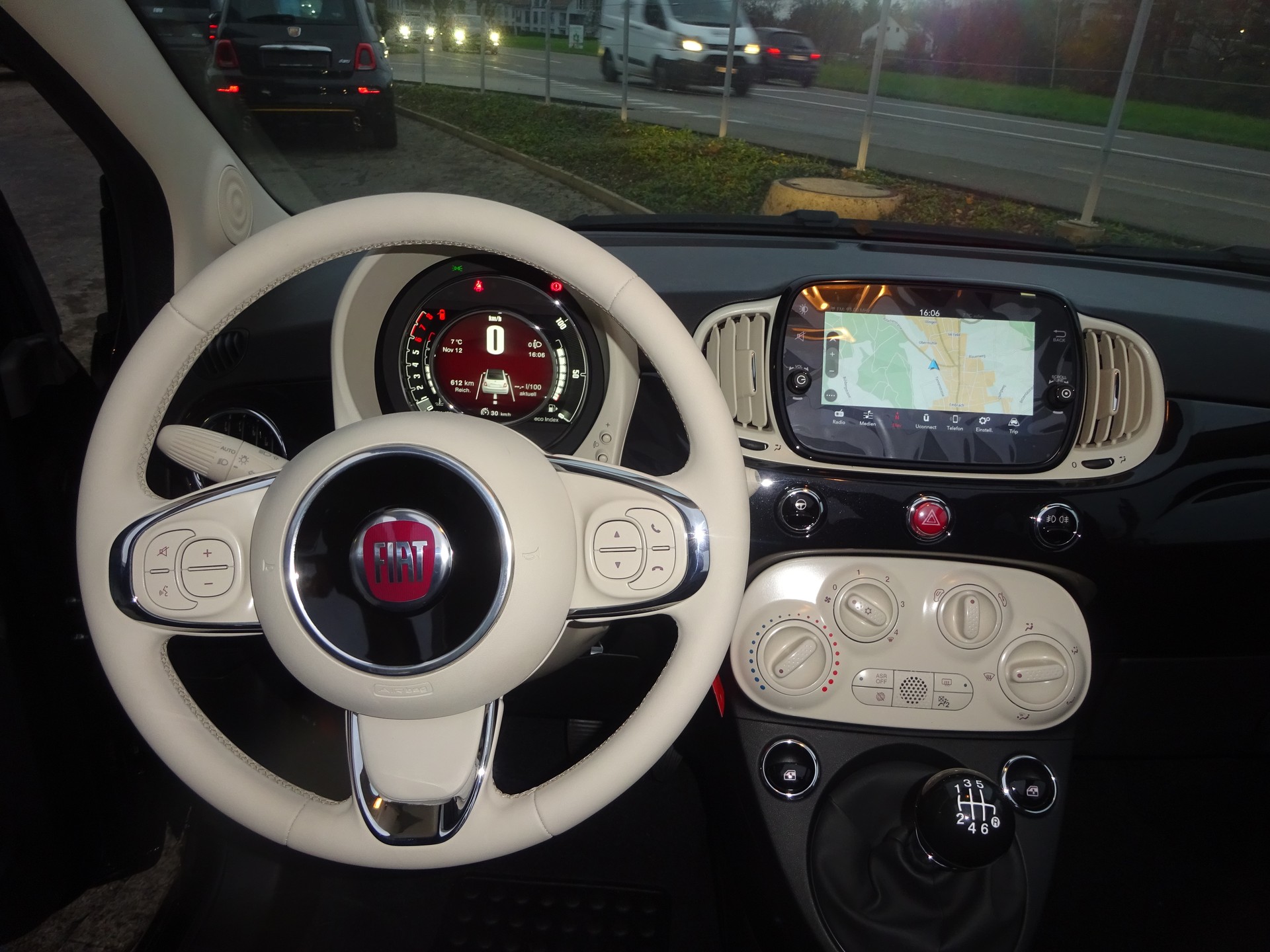 FIAT 500C 1.0 N3 MildHybrid Swiss Edition-image-9