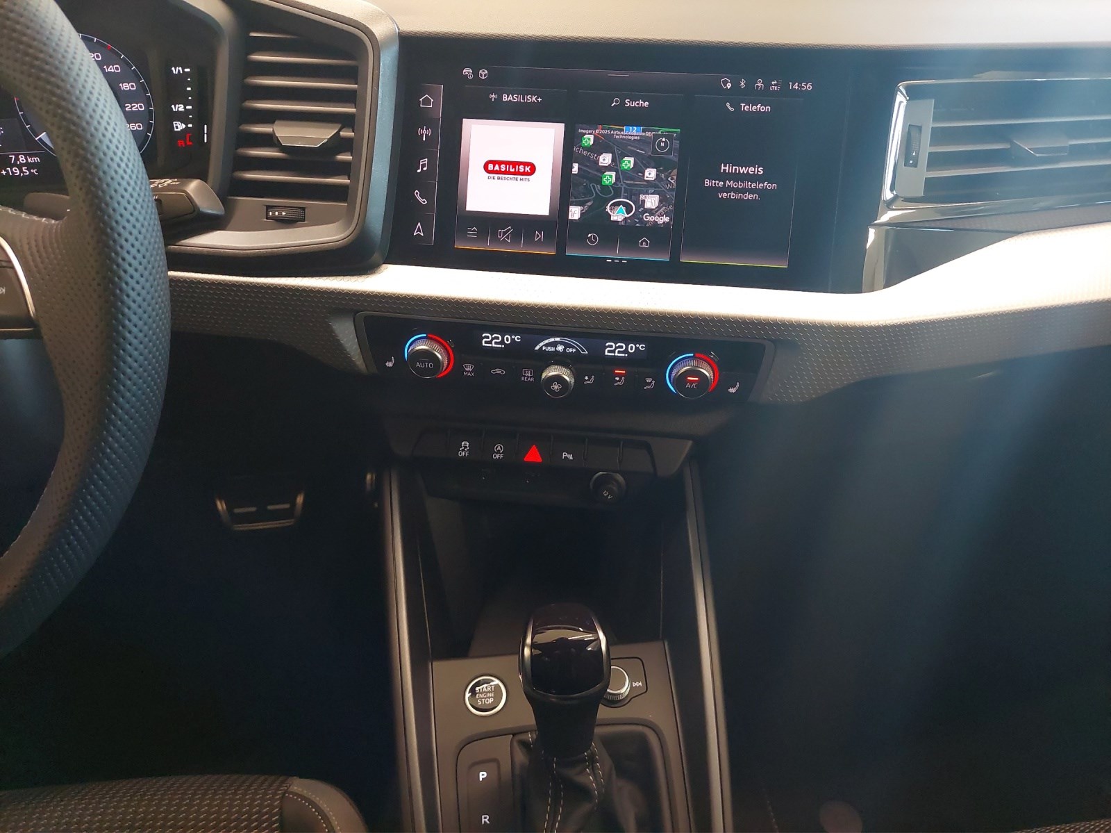 AUDI A1 Sportback 30 TFSI S Line Attraction-image-10