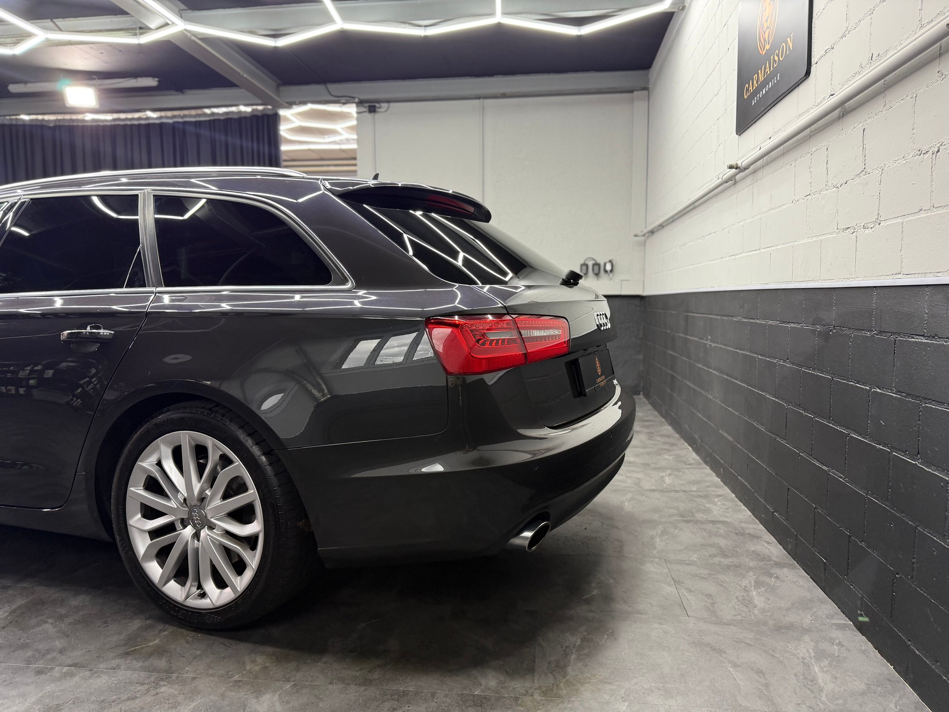 AUDI A6 Avant 3.0 TFSI V6 quattro S-tronic-showroom-element-3