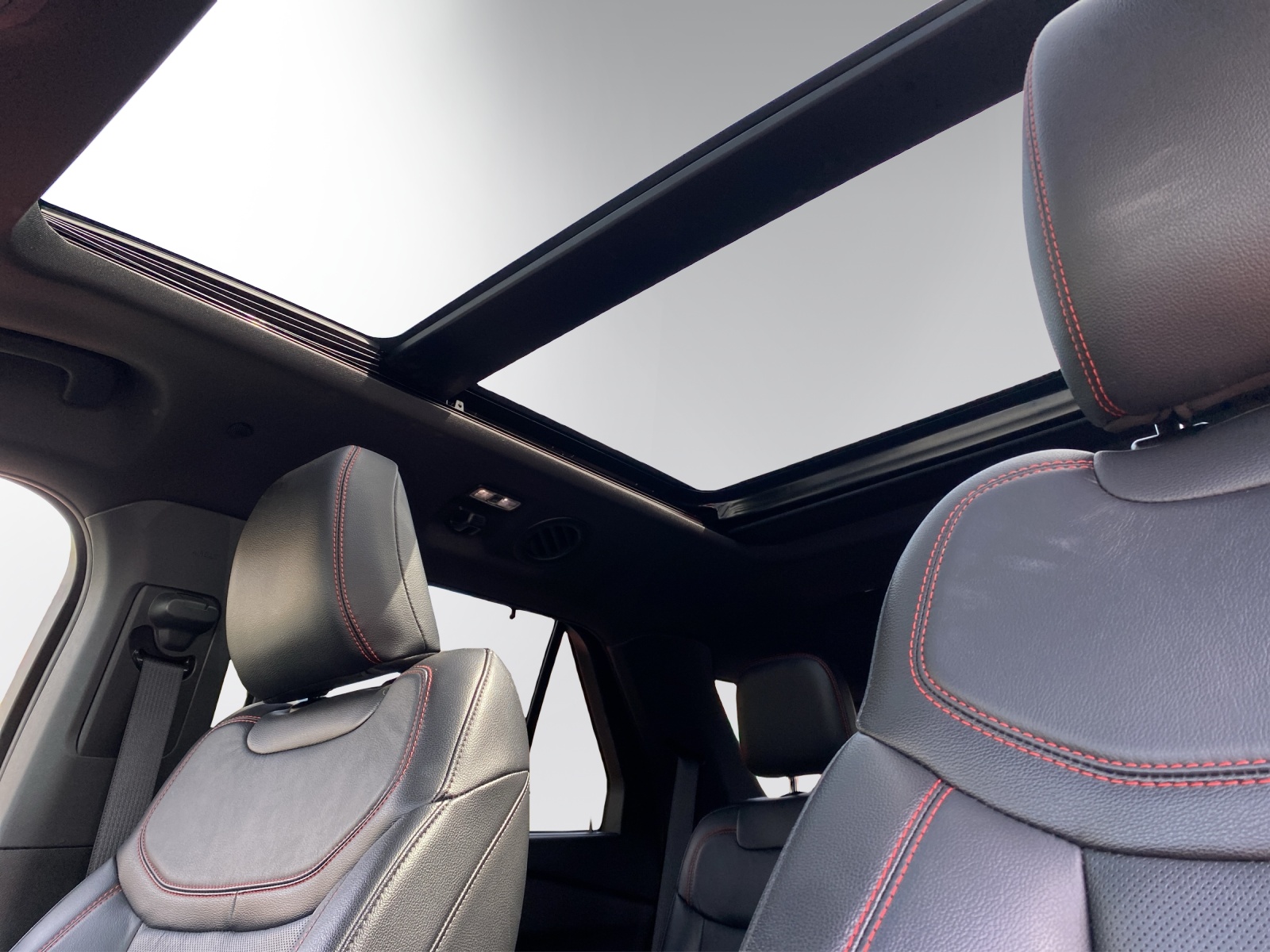 Image FORD EXPLORER Explorer 3.0 EcoB. Plug-in-Hybrid ST-Line 4WD Aut.