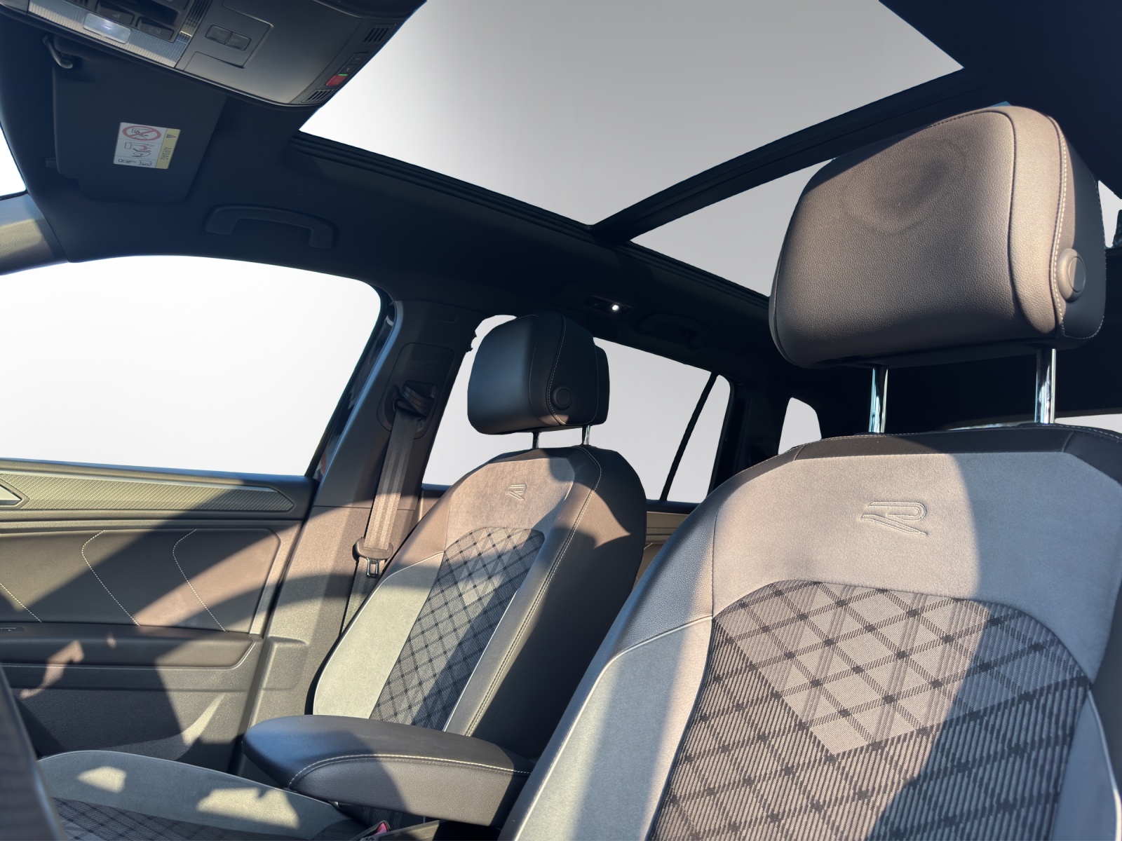 Image VW TIGUAN Tiguan Allsp2.0 R-Line 4M