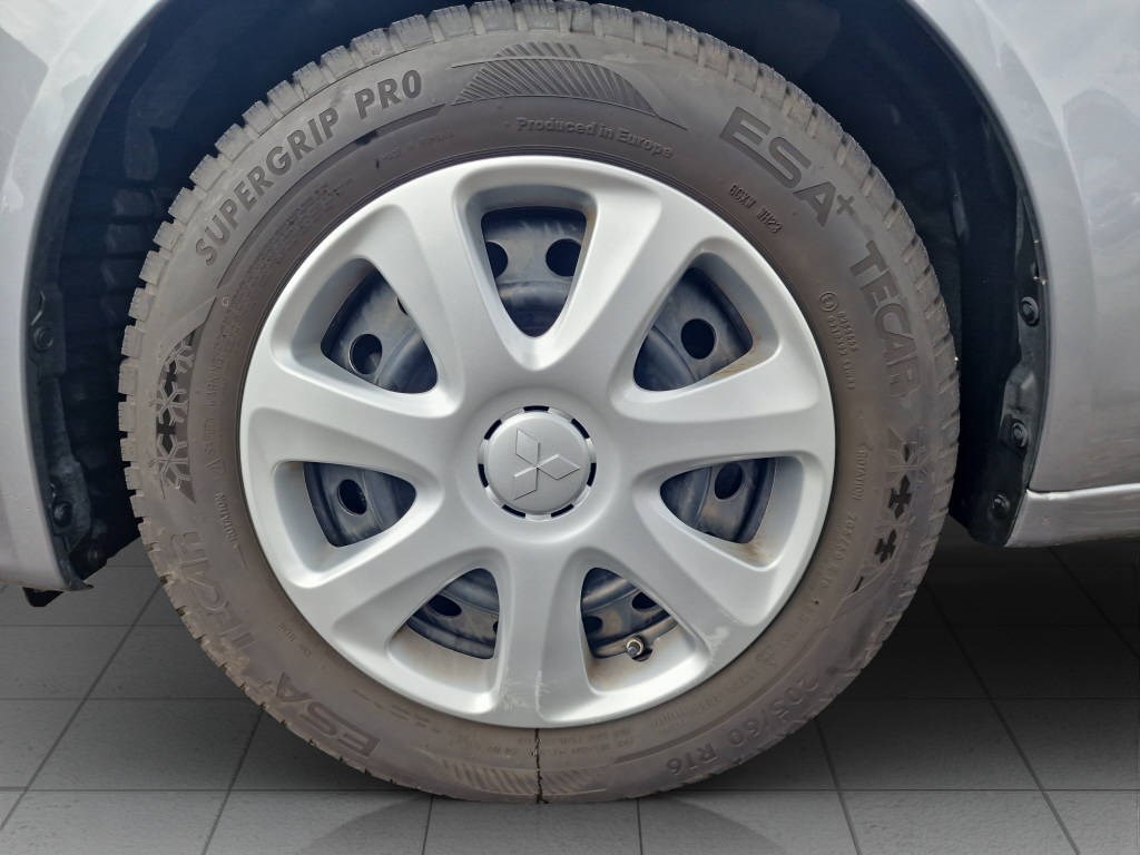 MITSUBISHI Lancer Sportback 1.8 MIVEC Invite CVT-image-14