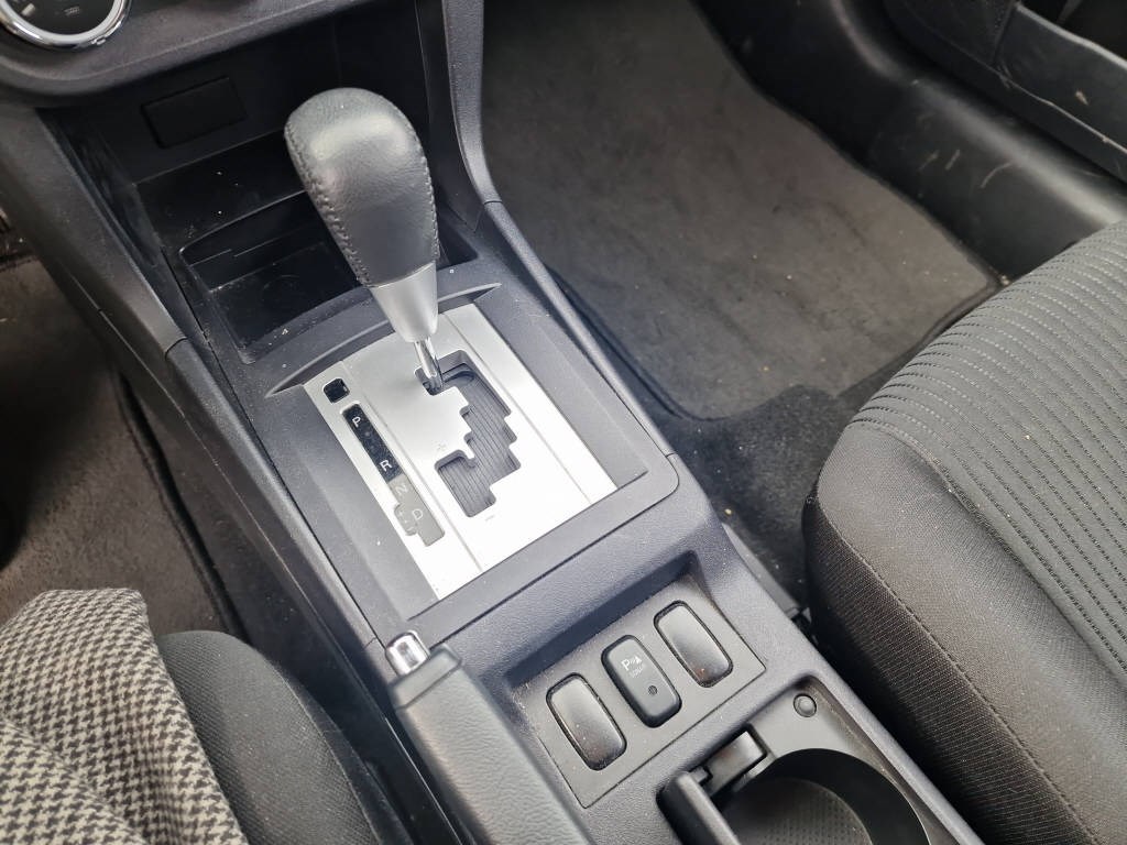 MITSUBISHI Lancer Sportback 1.8 MIVEC Invite CVT-image-9
