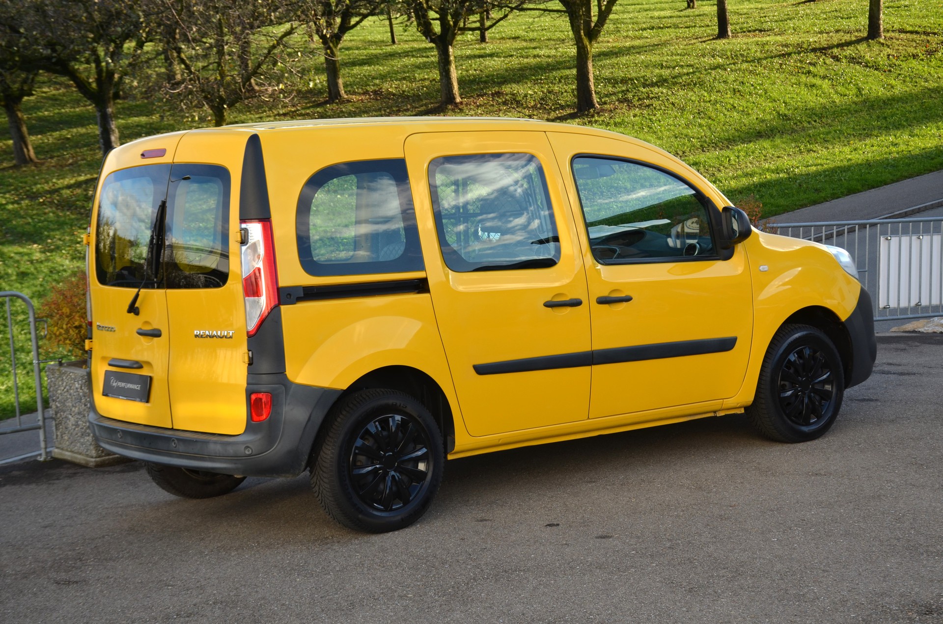 RENAULT KANGOO-image-4