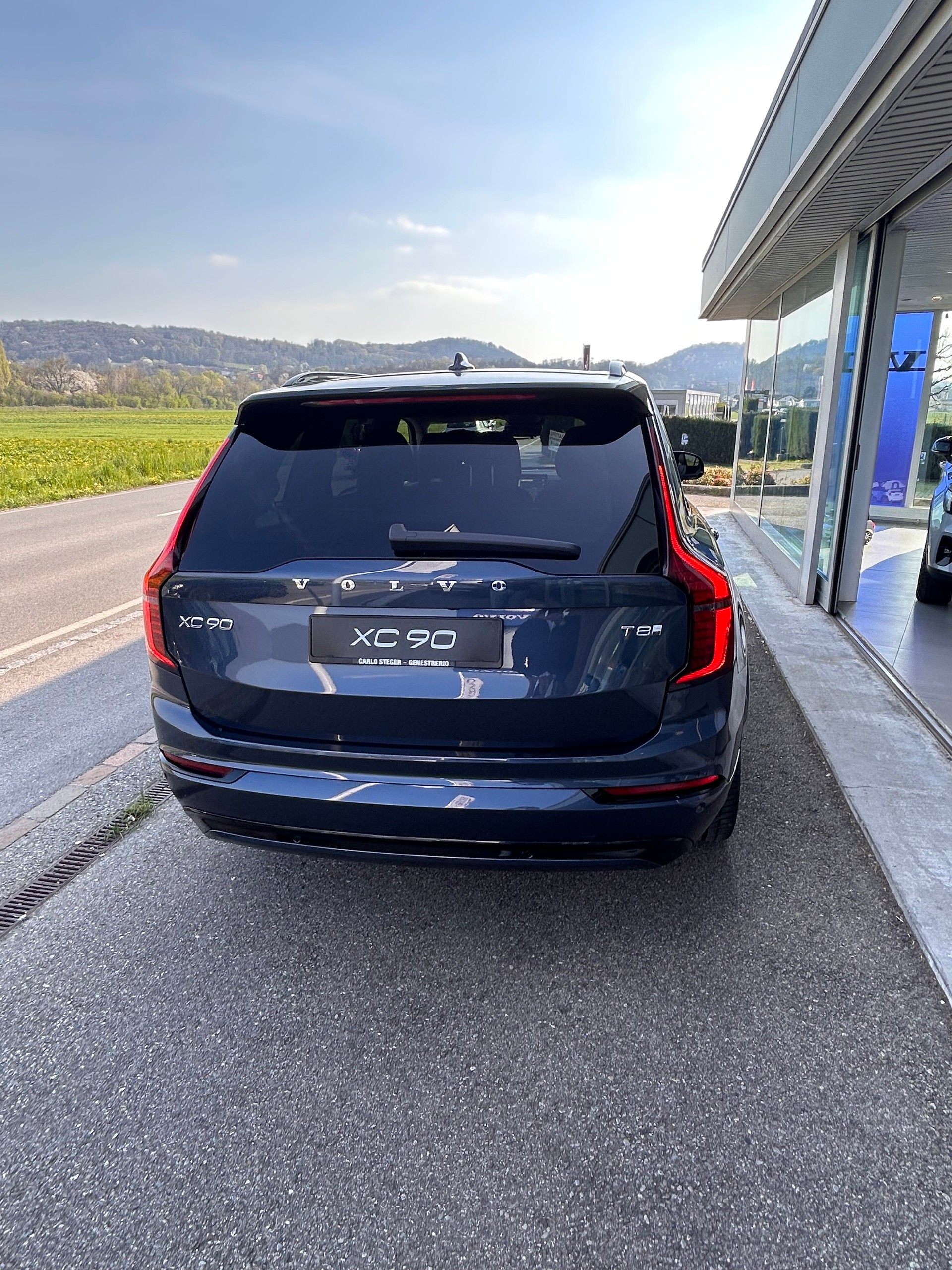 VOLVO XC90 T8 eAWD PluginHybrid Ultra Dark Geartronic-showroom-element-3