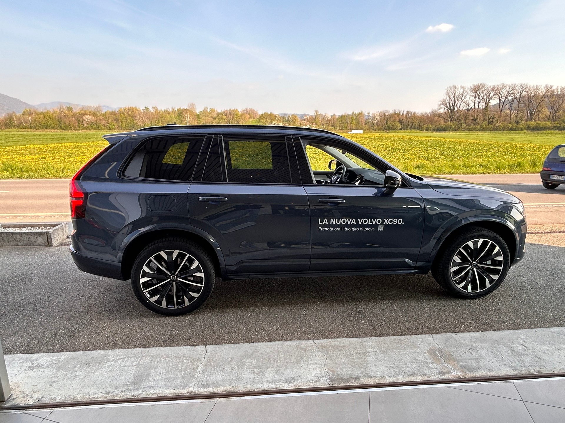 VOLVO XC90 T8 eAWD PluginHybrid Ultra Dark Geartronic