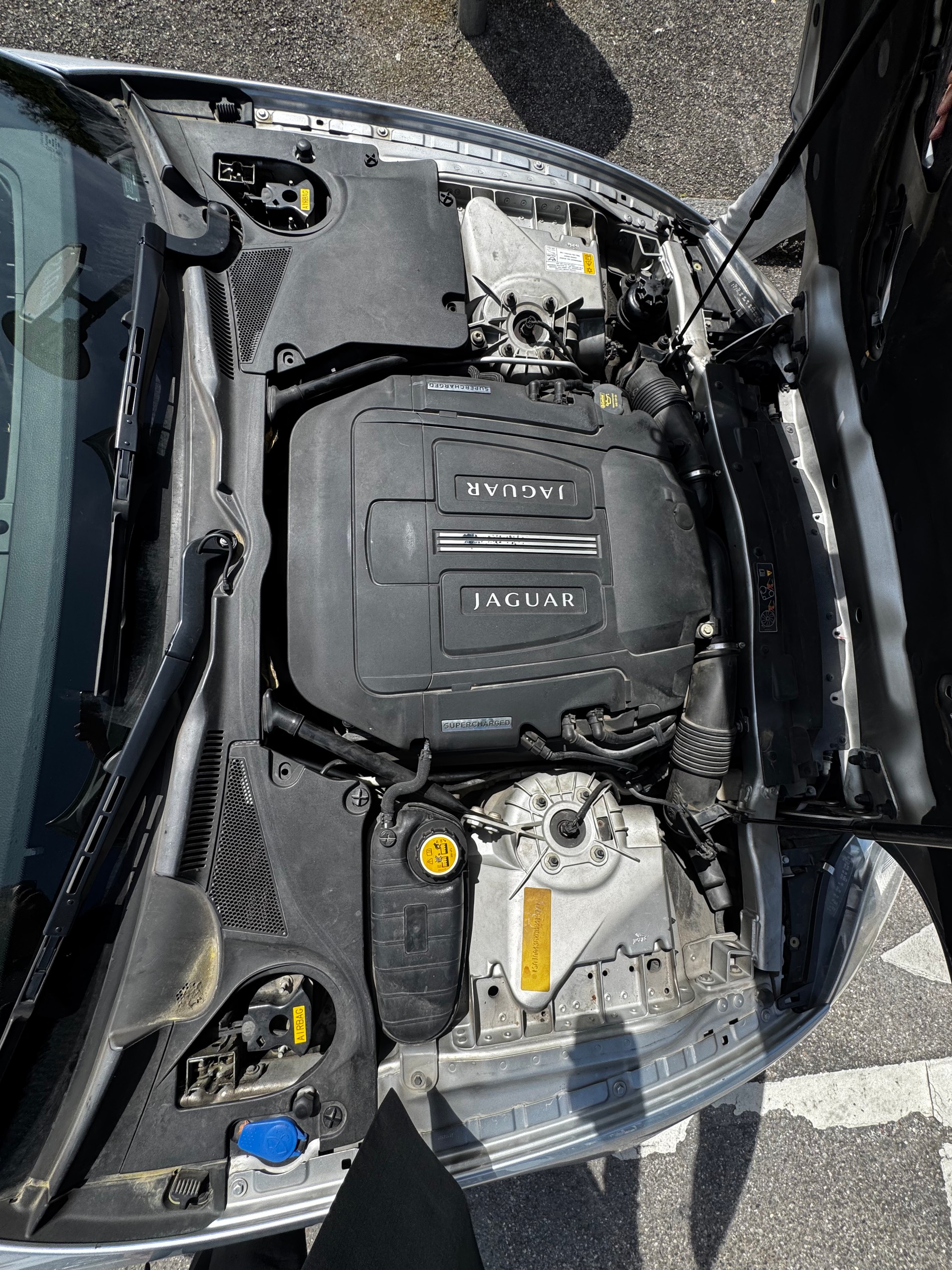 JAGUAR XKR 5.0 V8 SC Automatic-image-5