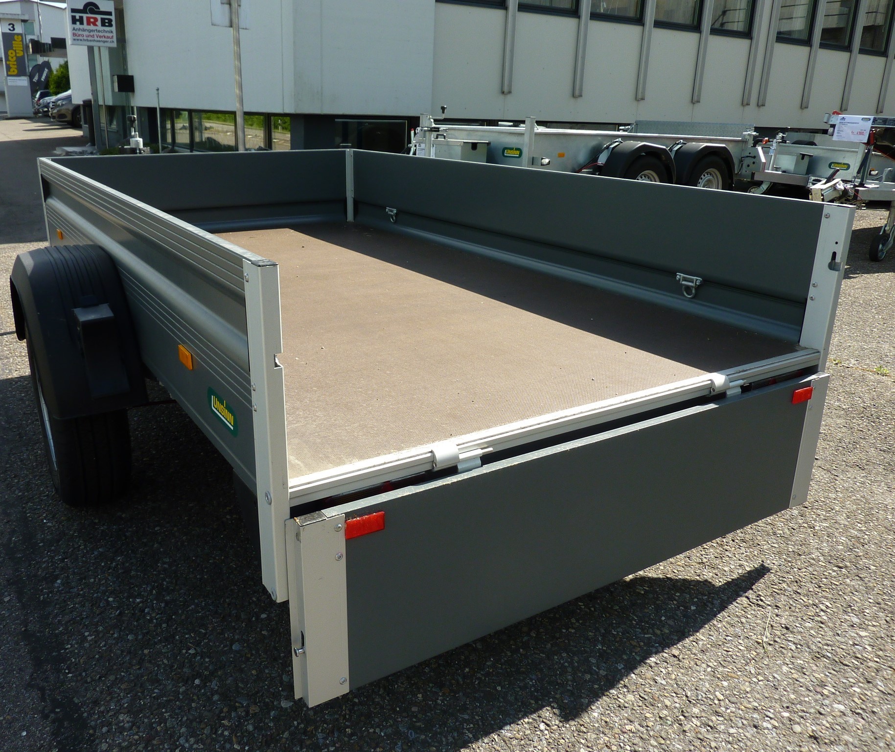 UNSINN Tieflader UT 2514-13-14-showroom-element-2