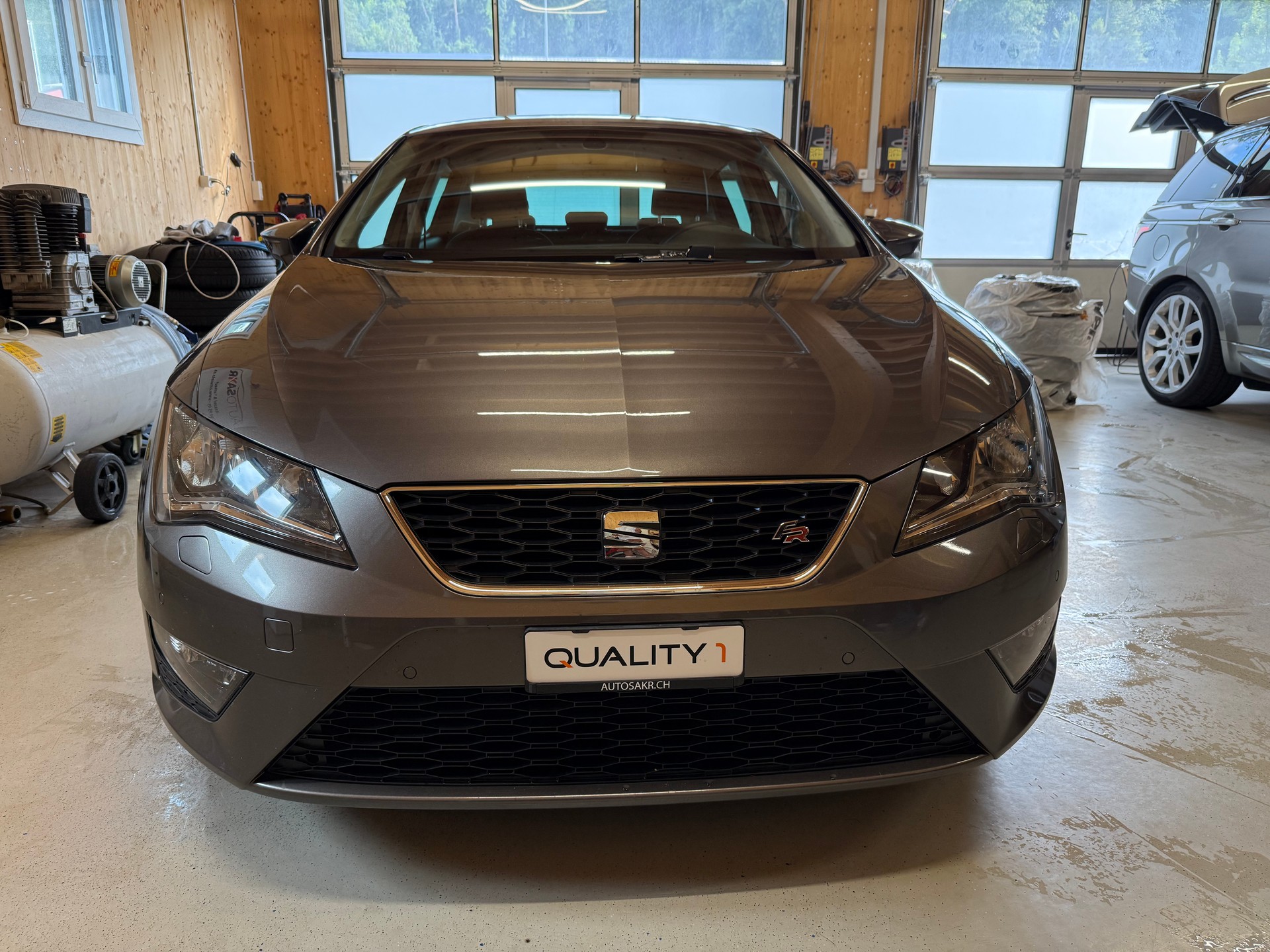 SEAT Leon 1.4 TSI FR DSG-showroom-element-1