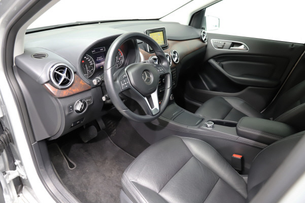 Image MERCEDES-BENZ B-220 B 220 4Matic