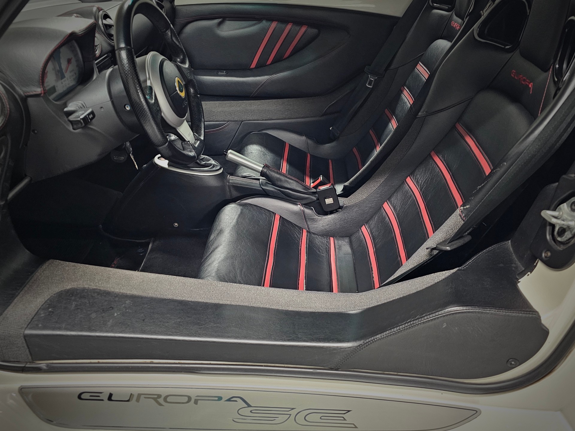 LOTUS Europa SE-image-11