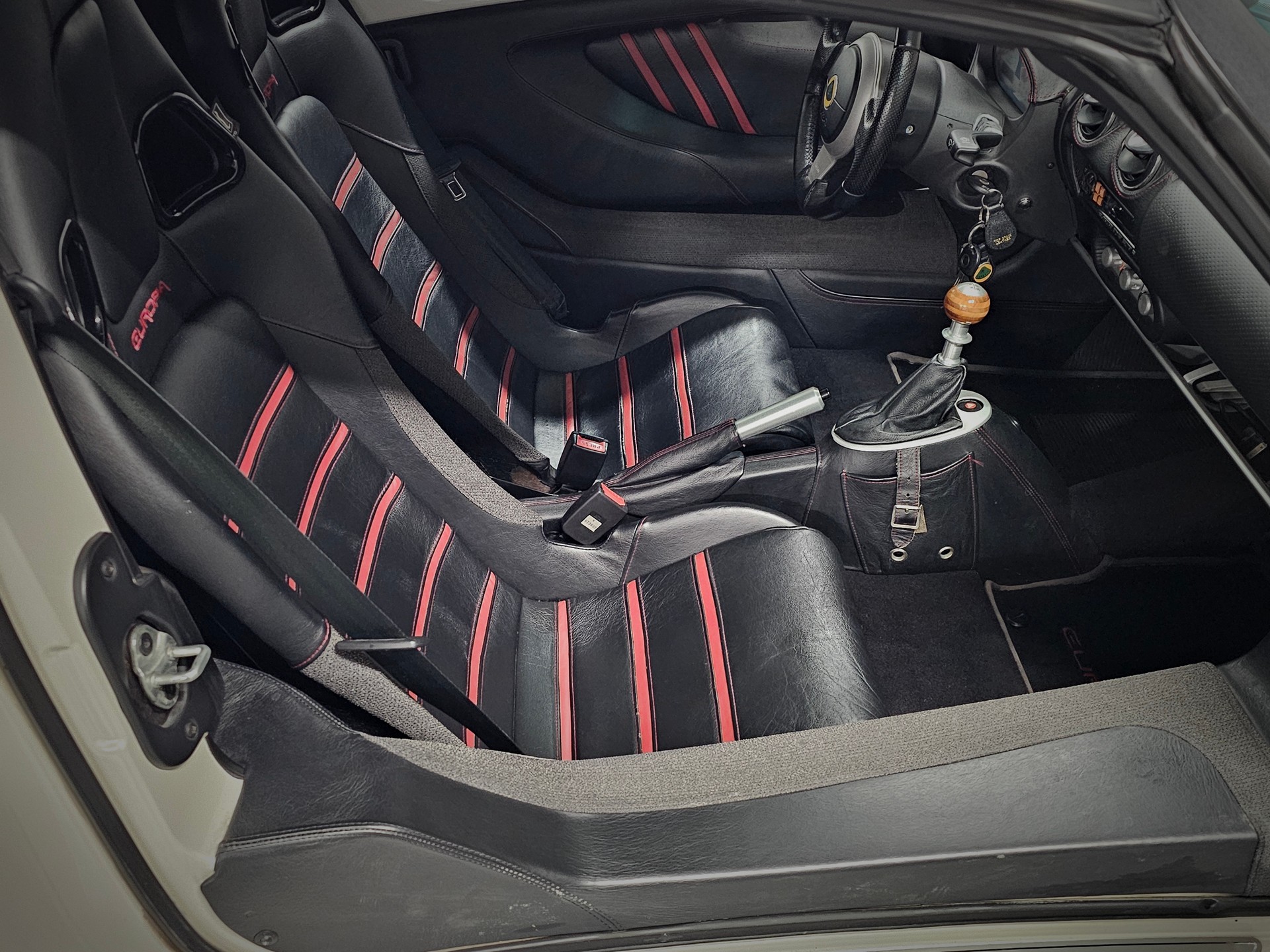 LOTUS Europa SE-image-12