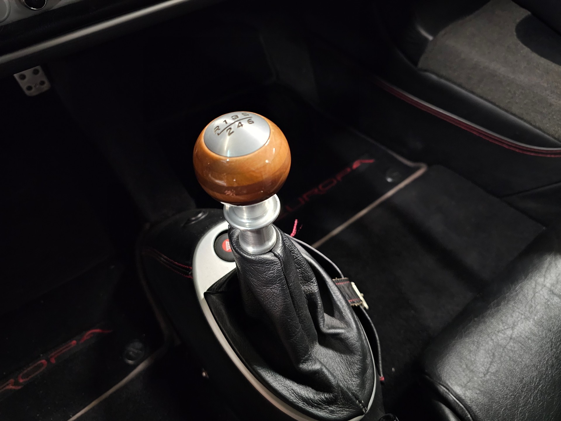 LOTUS Europa SE-image-8
