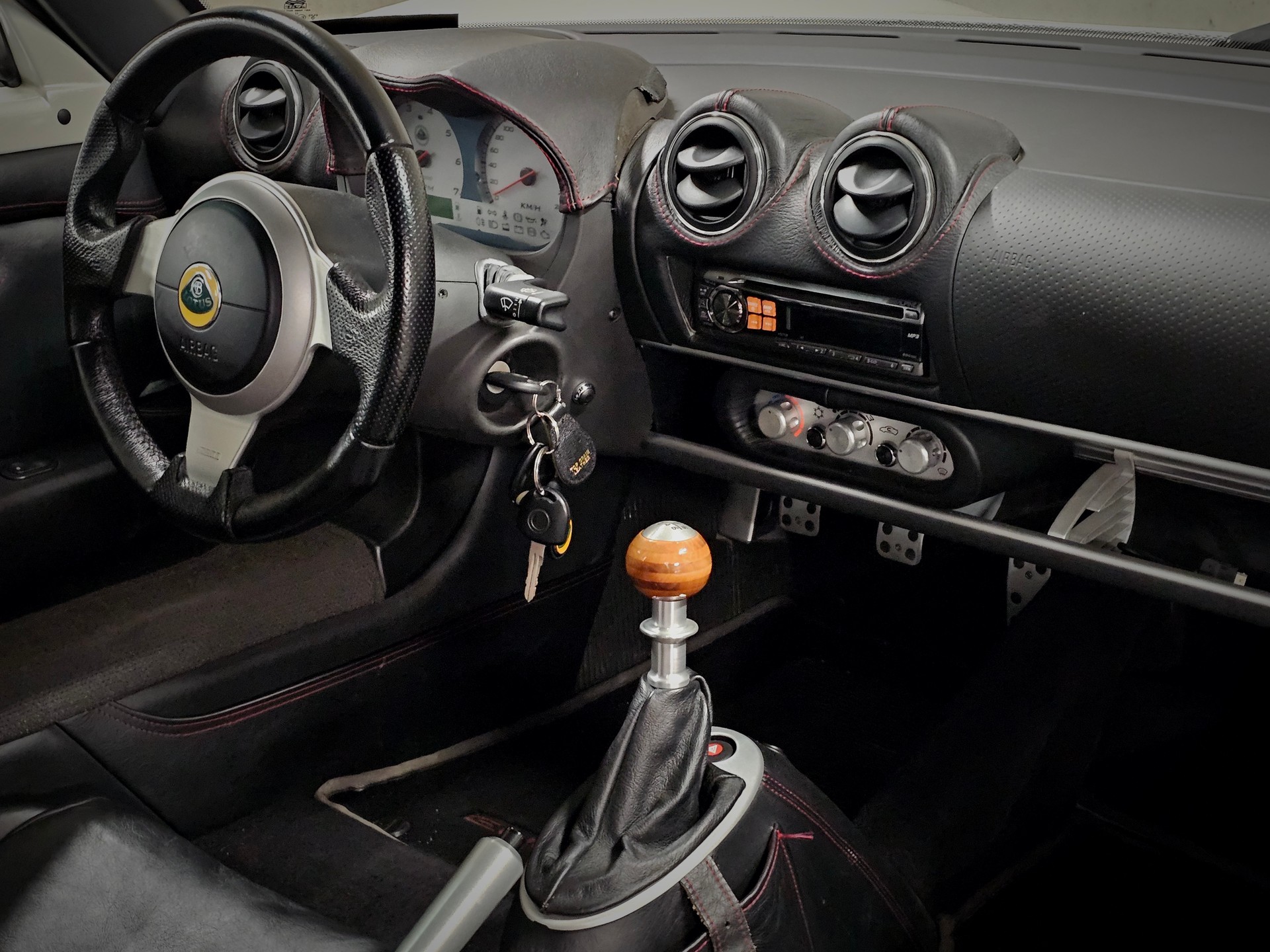 LOTUS Europa SE-image-9