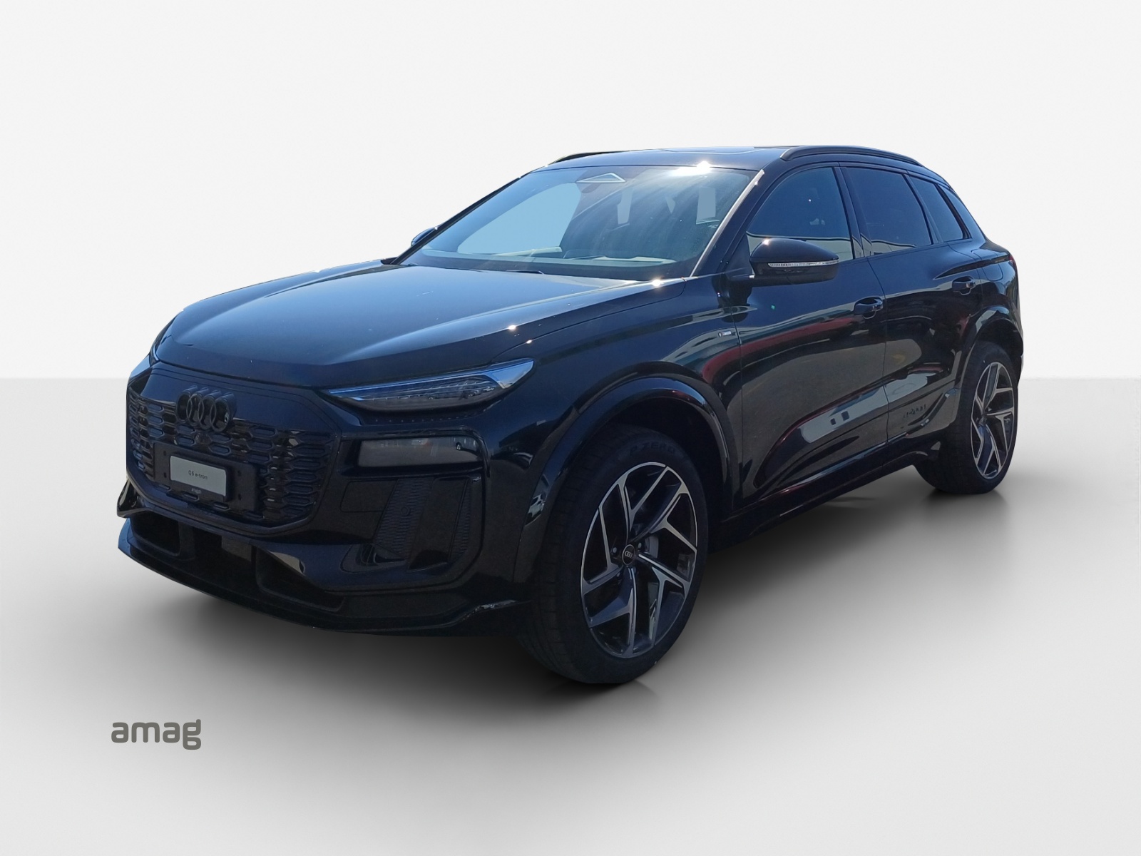 AUDI Q6 e-tron quattro