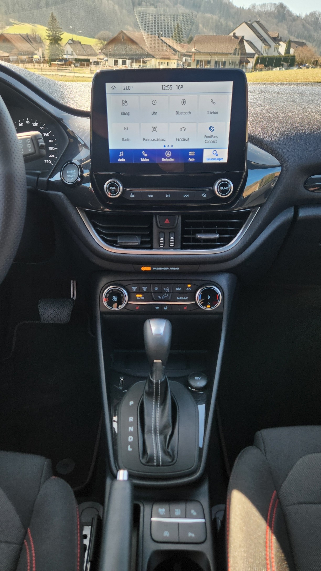 FORD Fiesta 1.0 SCTi MHEV ST Line X Automat-image-10